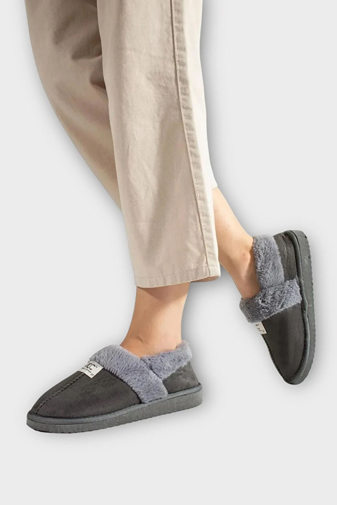 Ultra Hafif İçi Tüylü  Ev Ayakkabısı Kadın Panduf FÜME