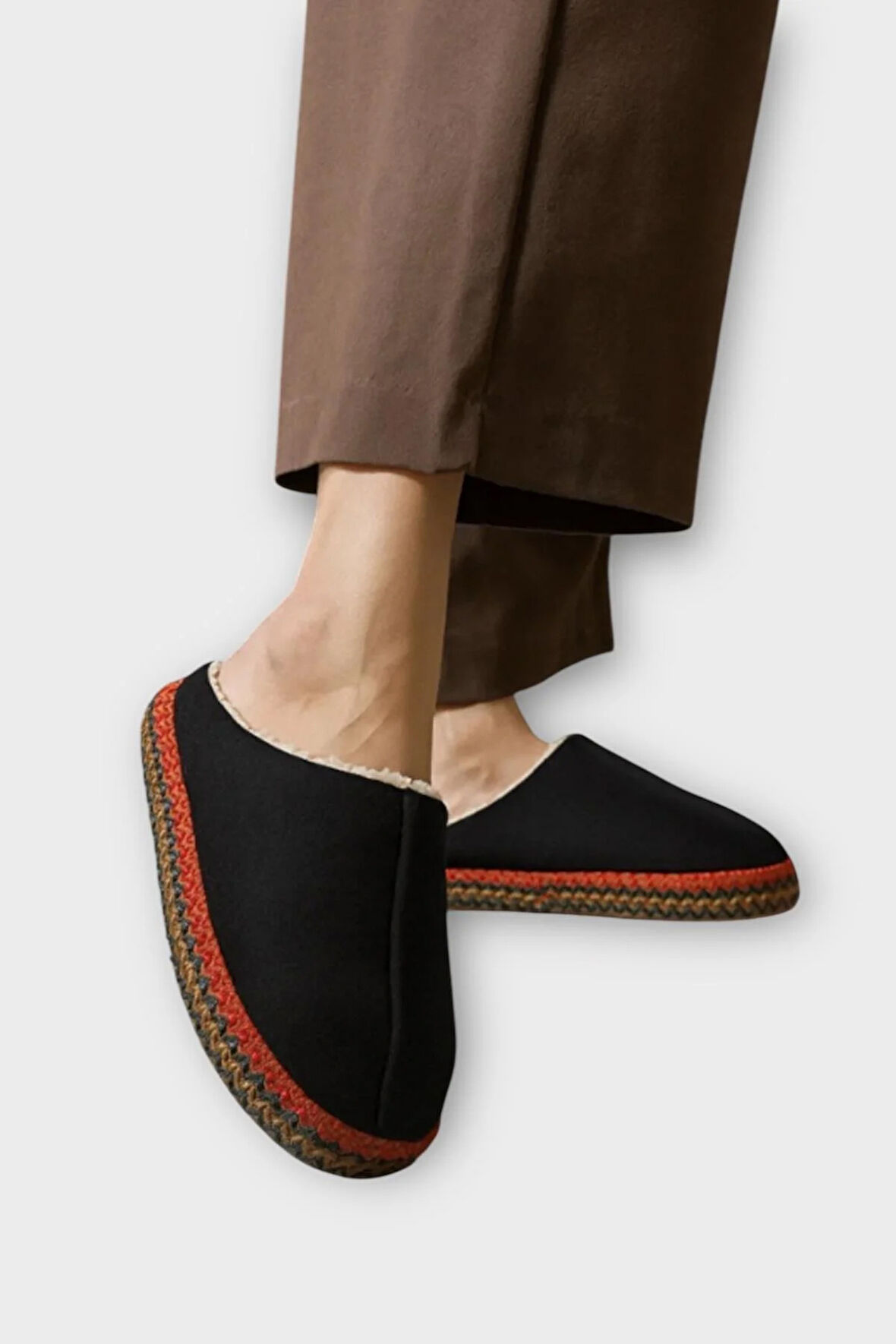 Nakışlı İçi Tüylü Yüksek Tabanlı Çeyiz Bohça Kadın Ev Terliği SİYAH