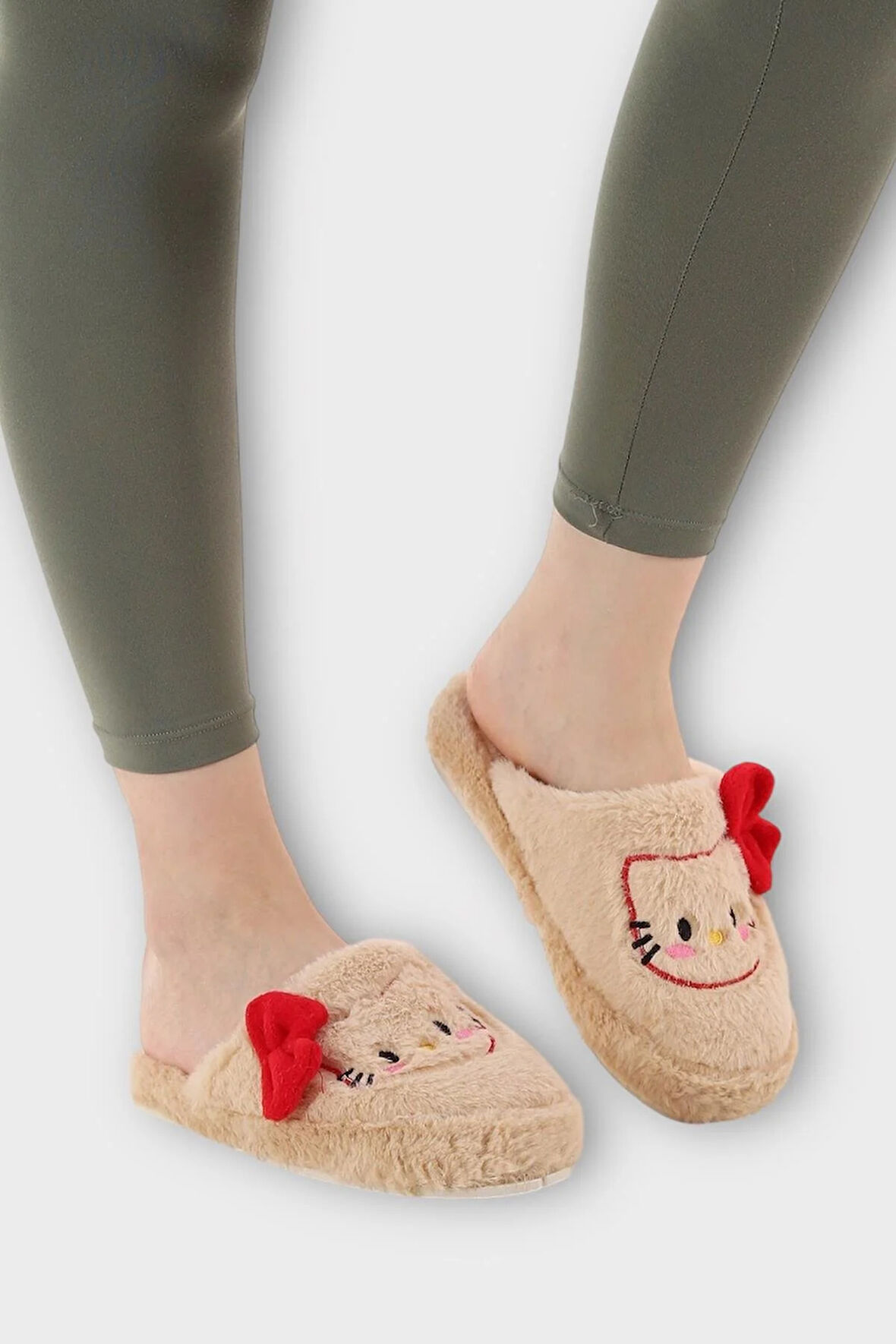 HelloKitty Figürlü Sıcak Tutan Kışlık Kadın Ev Terliği BEJ - KIRMIZI