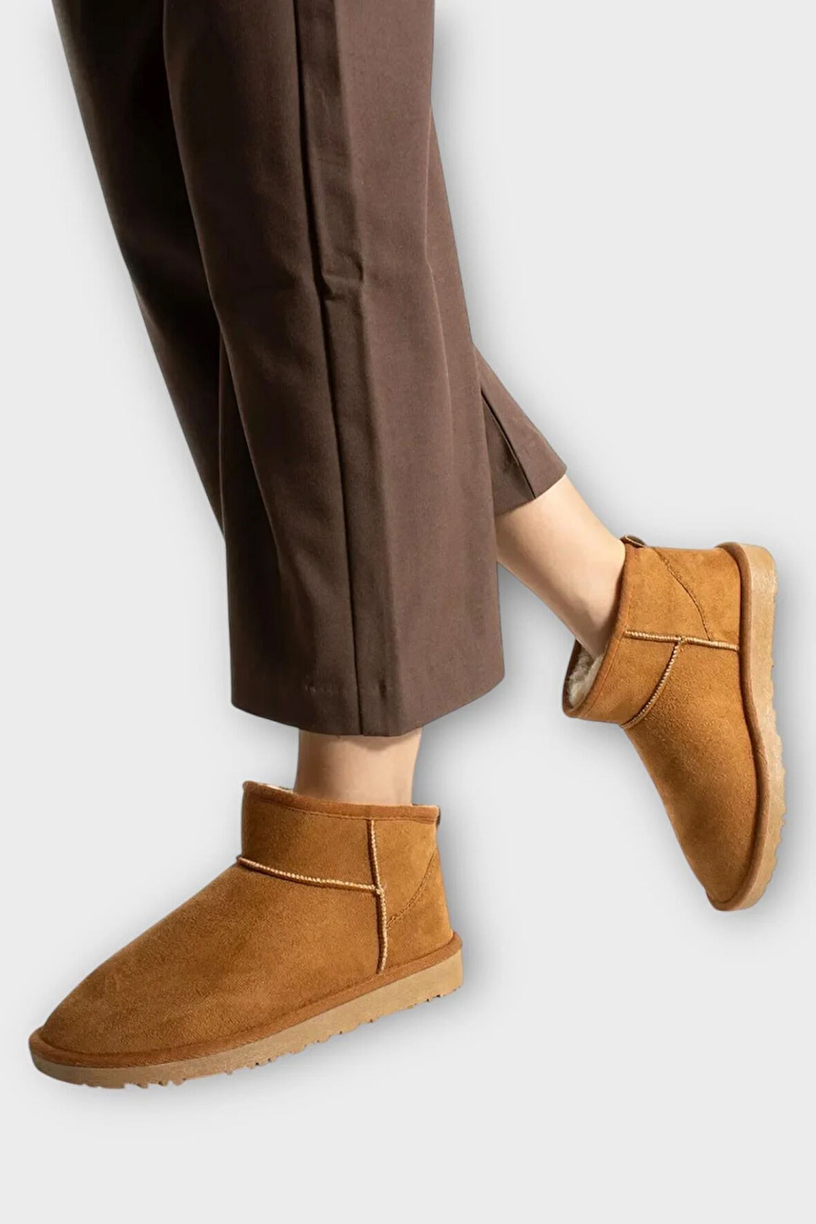 Mini Süet İçi Kürklü Alçak Taban Bilekte Kısa Kadın Bot TABA