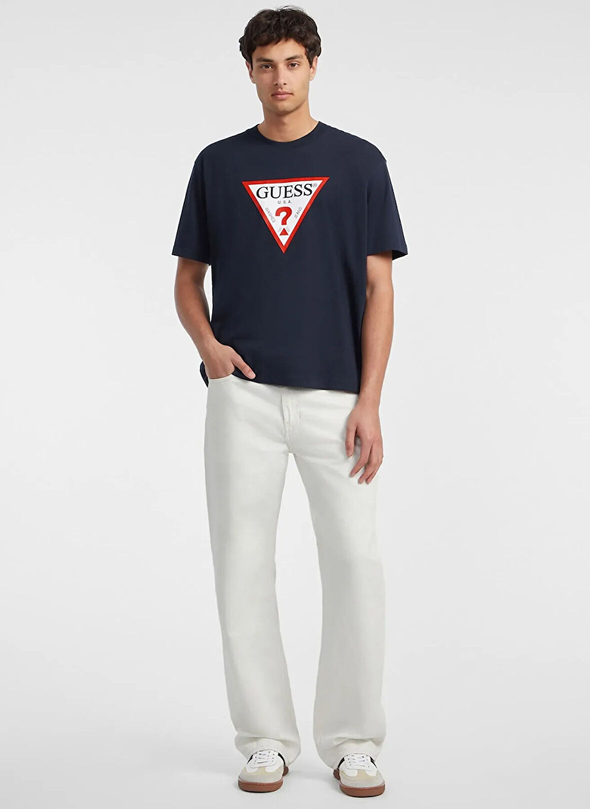 Guess Jeans Bisiklet Yaka Desenli Lacivert Erkek T-Shirt M4YI45K8FQ4A71W GJ SS CN OS ICONIC