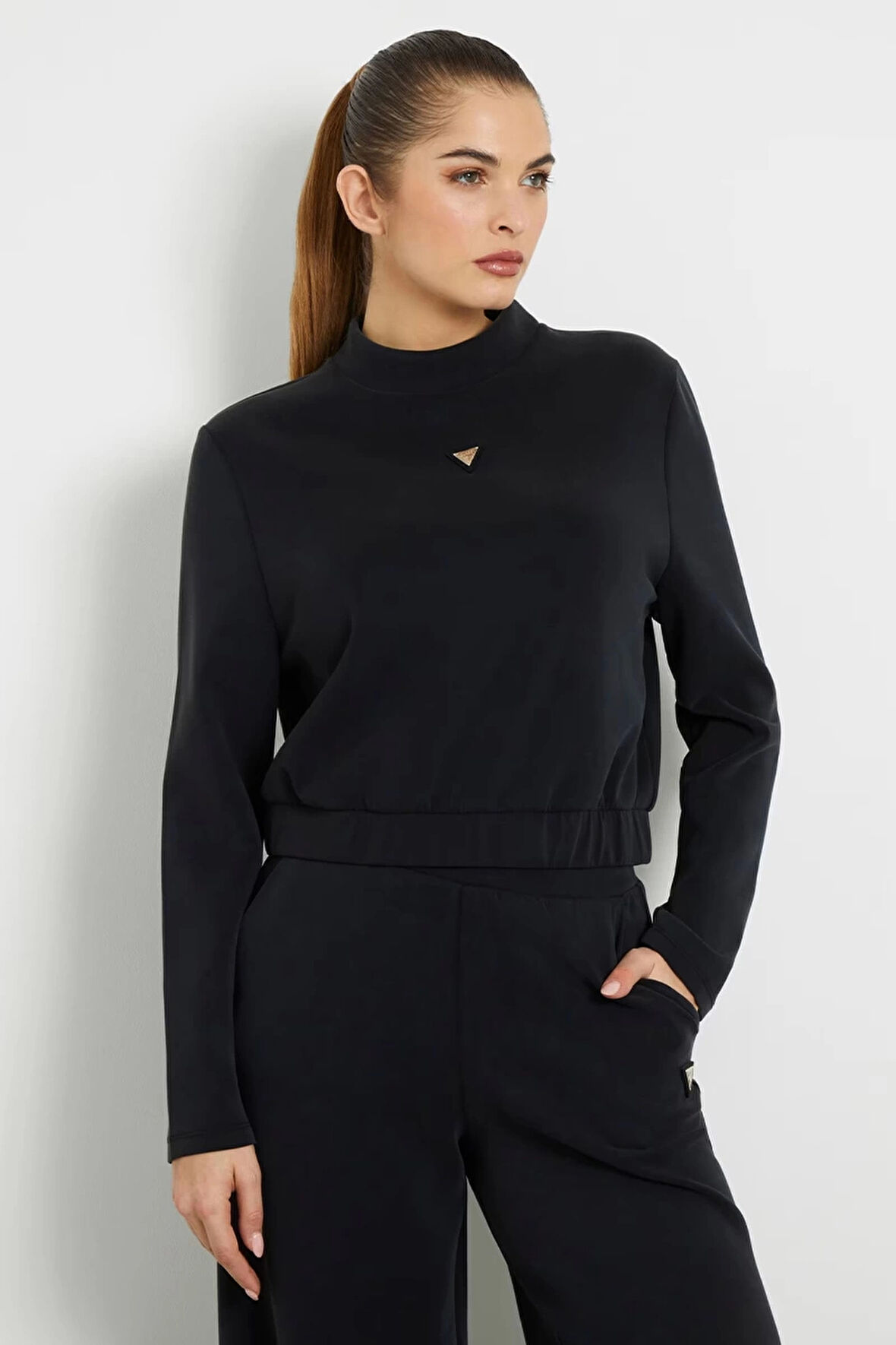 Guess Olympe Kadın Siyah Aktif Modal Karışımlı Scuba Sweatshirt V4YQ05KCAY2-JBLK