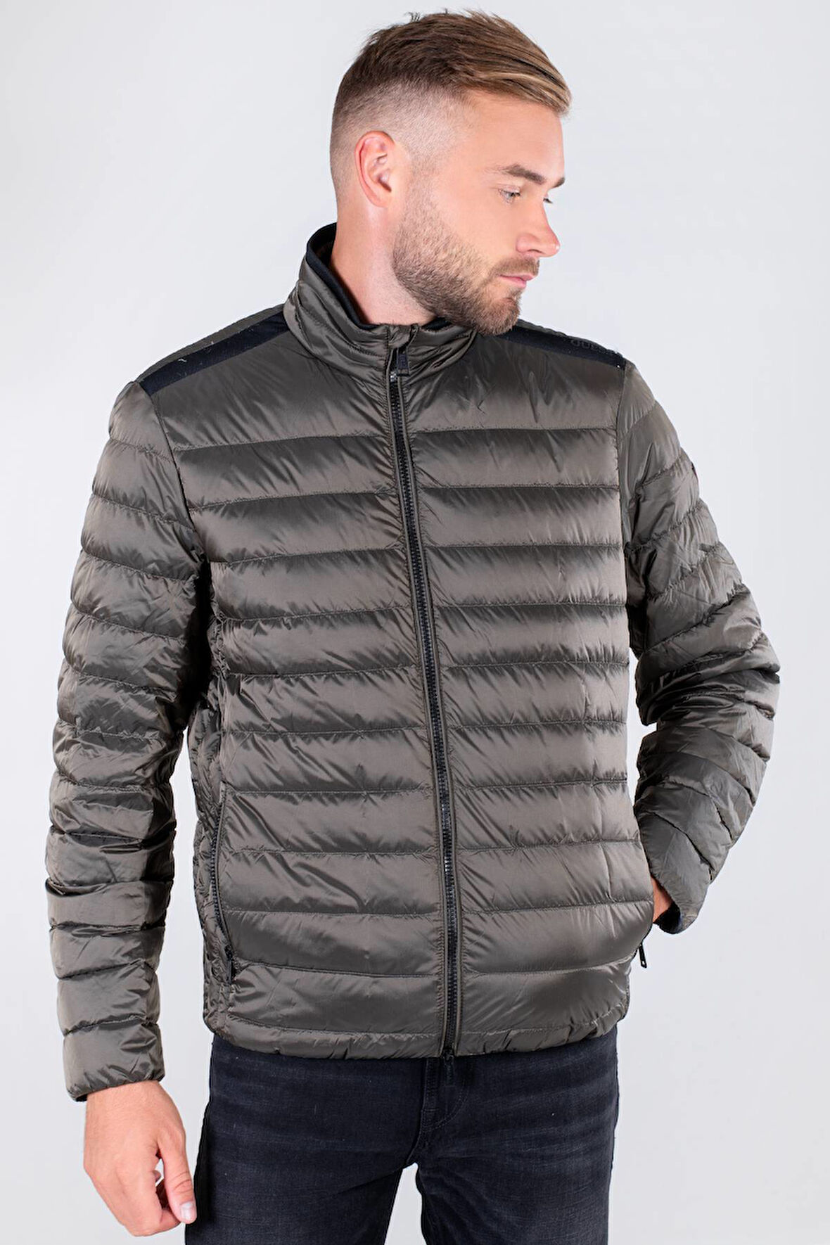 Guess Erkek Mont-M1RL47WDQ50Gri