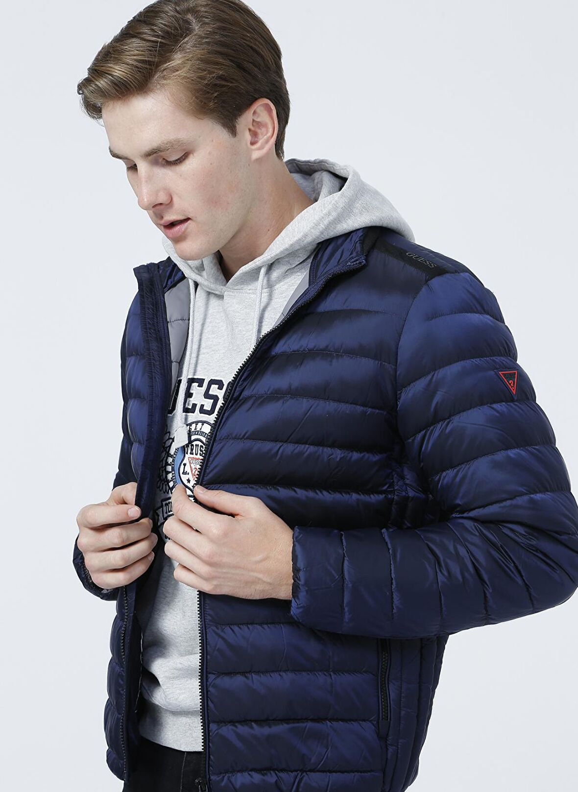 Guess M1Rl47Wdq50G7V2 Light Packable Real Düz Yaka Comfort Fit Düz Mavi Erkek Mont