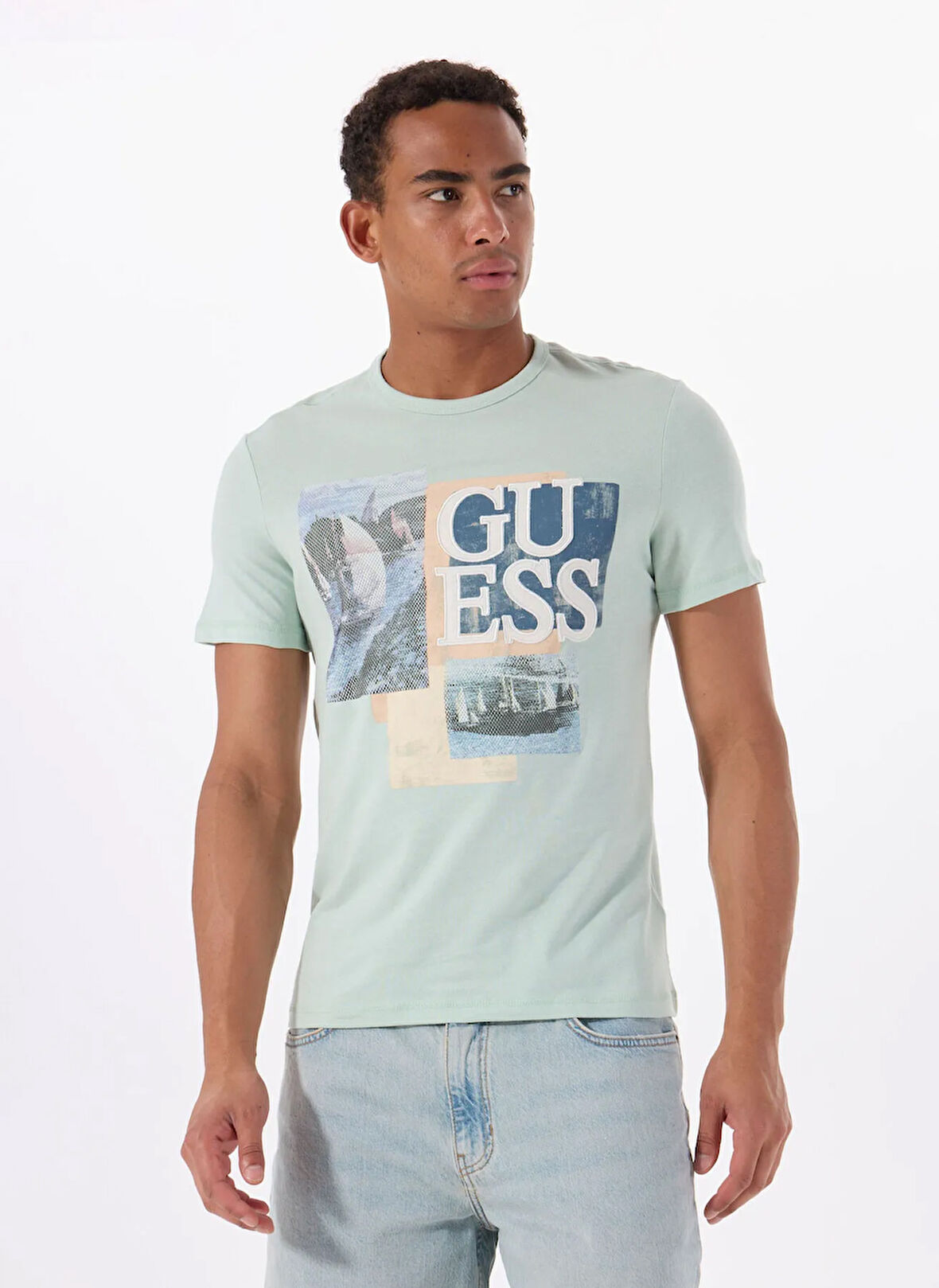 Guess Bisiklet Yaka Desenli Yeşil Erkek T-Shirt M5GI04I3Z14G8CV SS CN SAIL BOAT