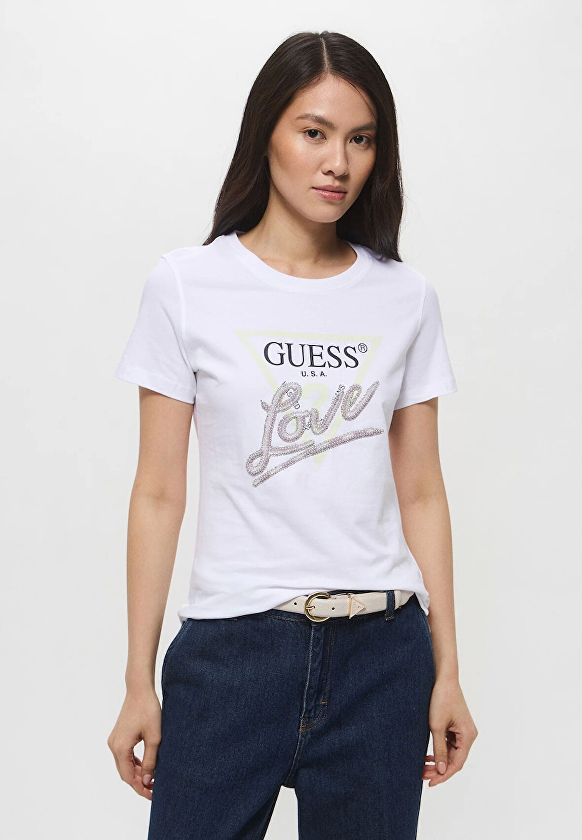 Guess Kadın Beyaz Love Triangle Logolu Tişört