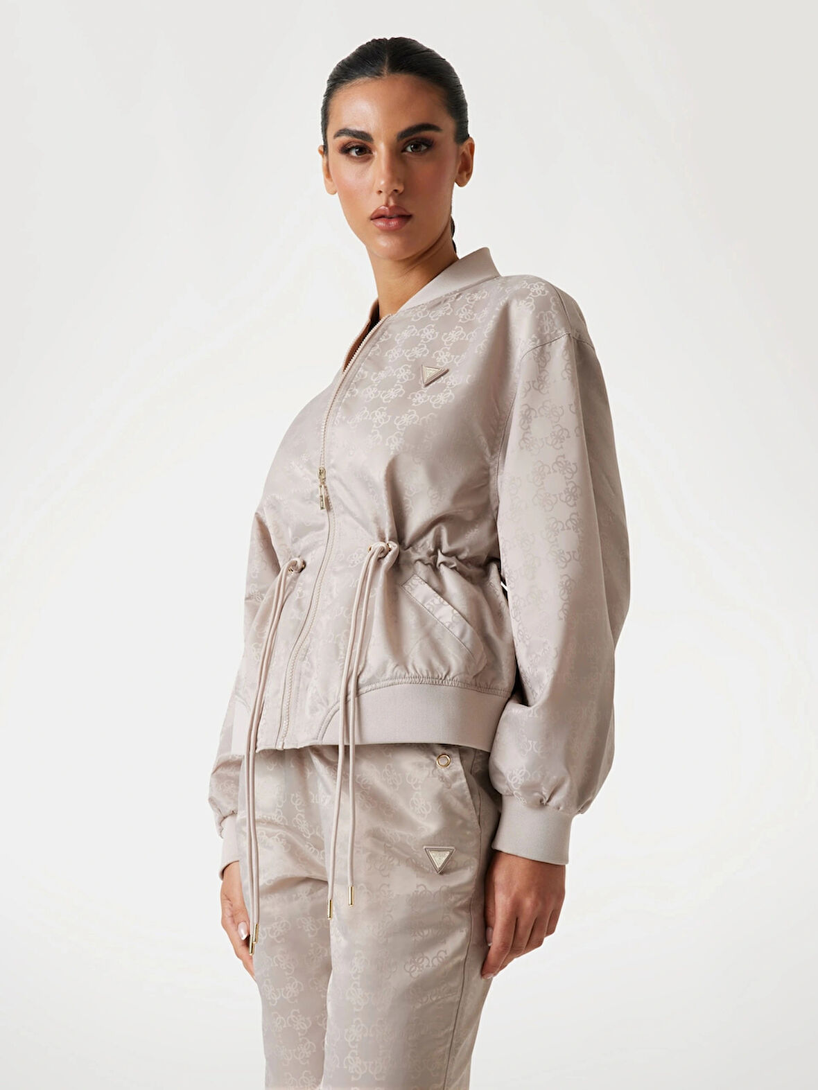 Guess Aop Kadın Lila Aktif Ceket V5YL11WHFU0-FJ8F