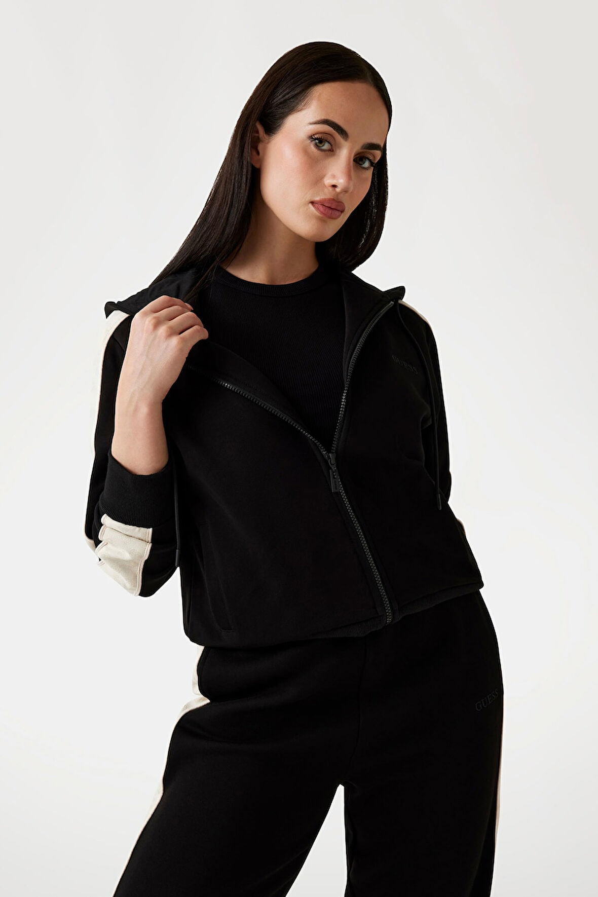 Kadın Fermuarlı Kapüşonlu Logolu Sweatshirt - Siyah | S