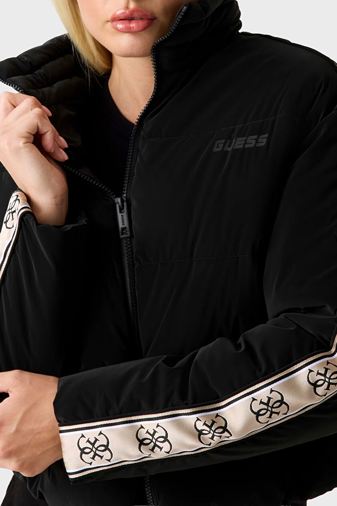 Guess Kadın Mont V5BL11 WGYC2 JBLK