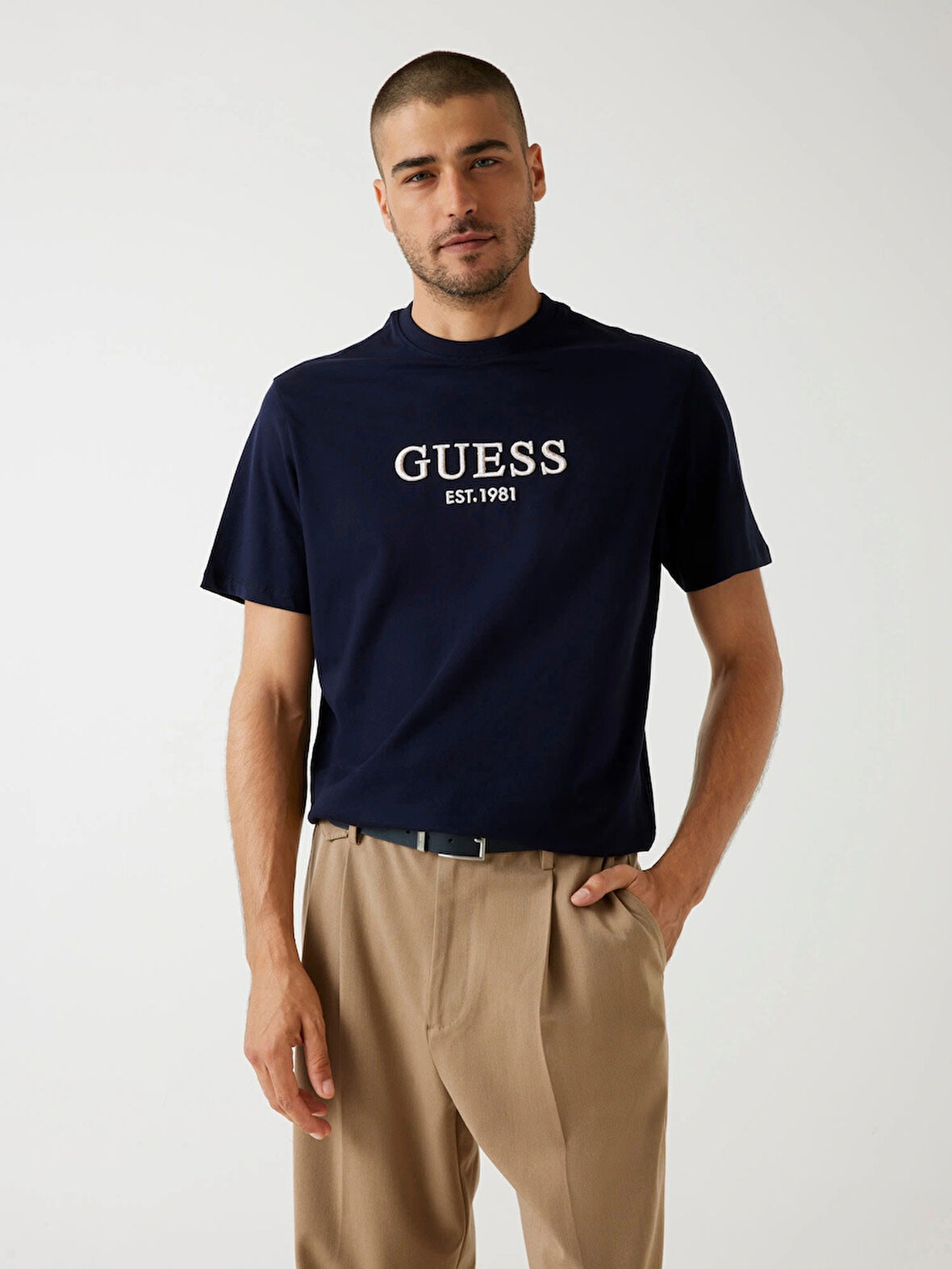 Guess Embroidery Erkek Lacivert Regular Fit T-Shirt M5BI09K8FQ4-G7V2