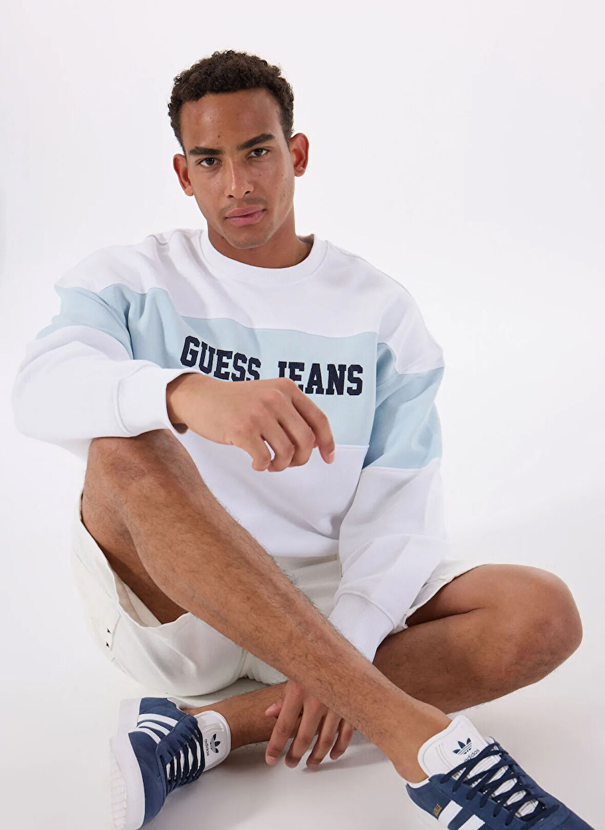 Guess Jeans Bisiklet Yaka Beyaz Erkek Sweatshırt M4BQ39K9V31G011 GJ CN OS HORIZONT