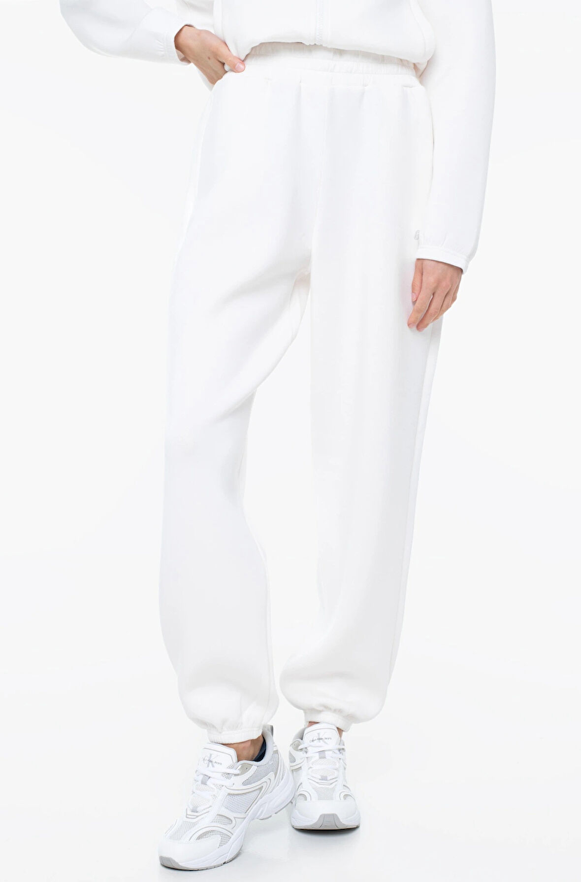 Guess Cecilia Kadın Beyaz Aktif Scuba Eşofman Altı V4BB13K7UW2-G018