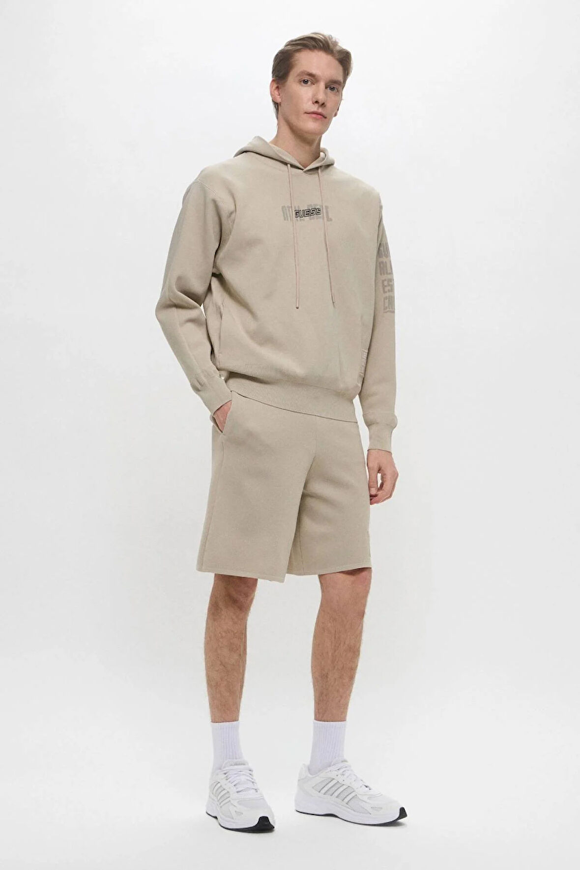 Guess Erkek Şort-Z5GD05Z2Q42Bej