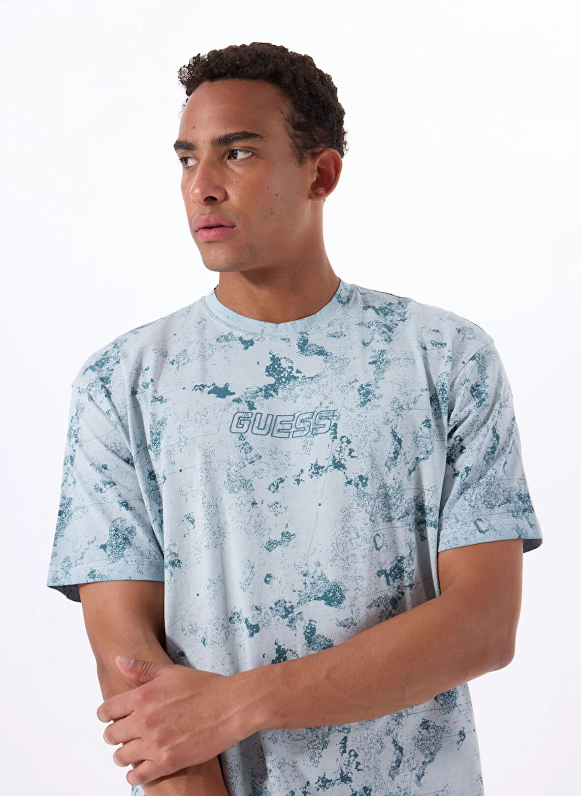 Guess Z5GI01I3Z14P7WN MUSCARI CN T-SHIRT Mavi Yuvarlak Yaka Oversized Desenli Erkek T-Shirt
