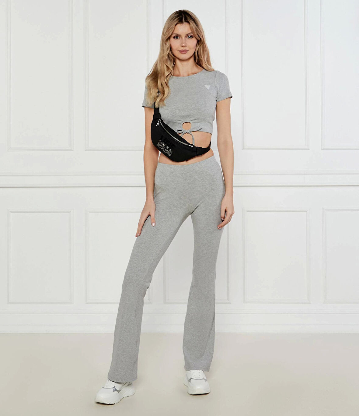 Guess Kadın Gri Crocus Mini Paça Ribana Pantolon