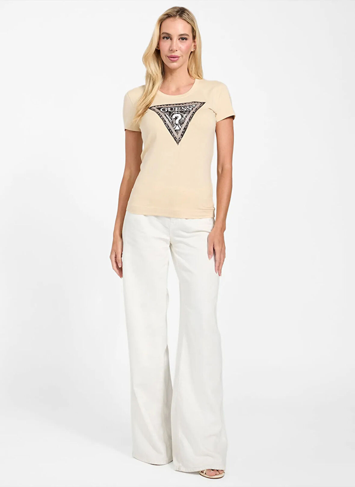 Guess Yarım balıkçı Yaka Baskılı Krem Kadın T-Shirt Pytho Kadın Slim Fit T-Shirt