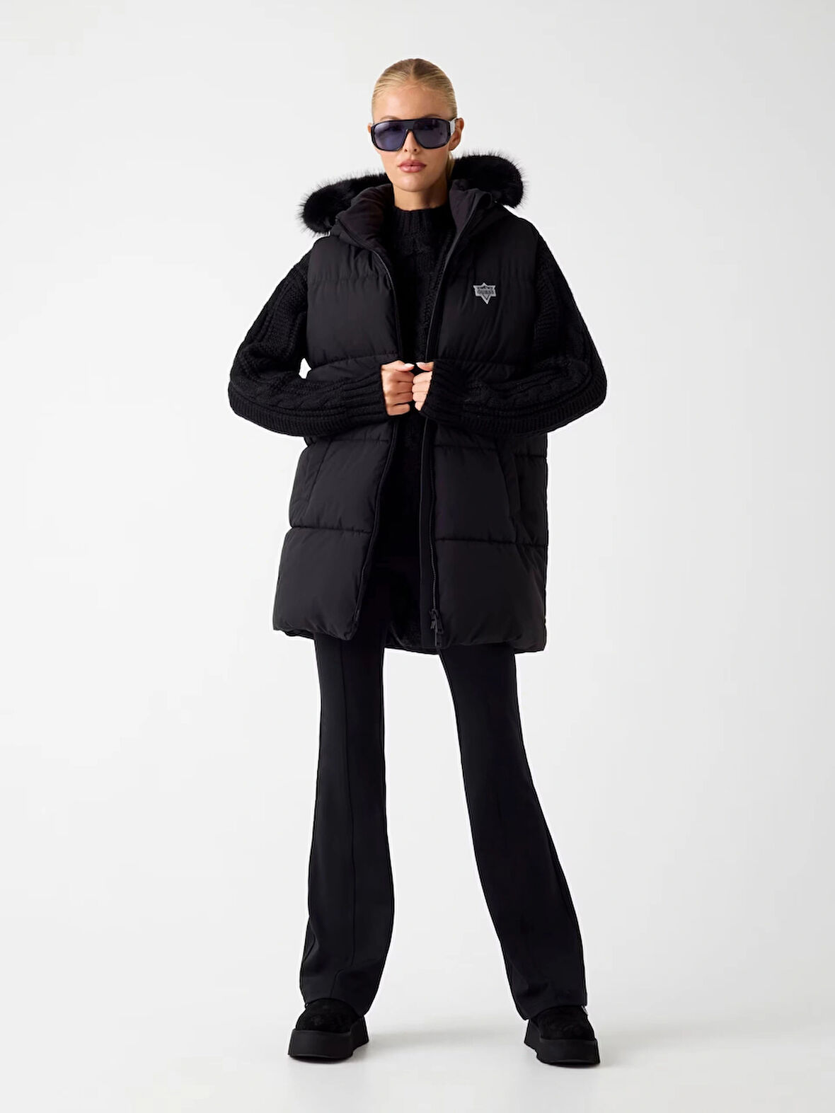 Guess Katrina Kadın Siyah Yelek W5BL81W3282-JBLK