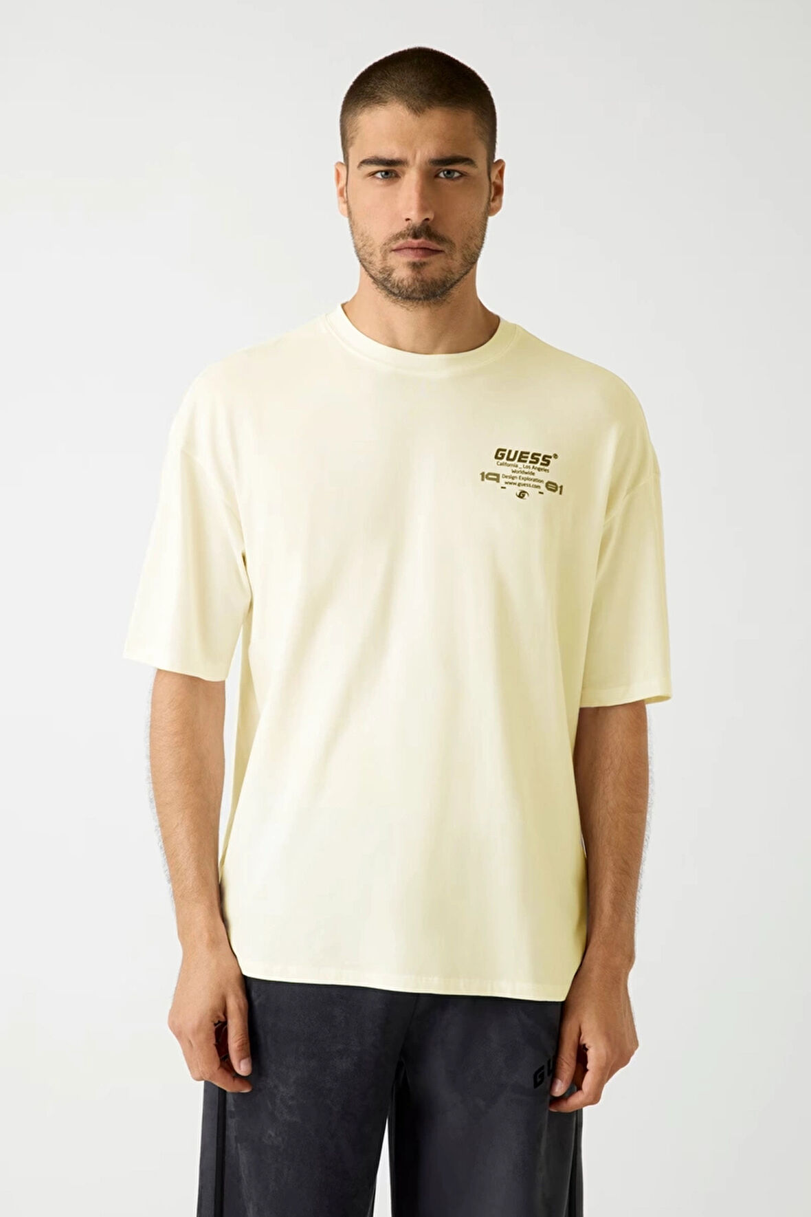 Guess Eldrin Erkek Bej Aktif Modal Karışımlı Oversize Fit T-Shirt Z5BI01JR06K-G9D0