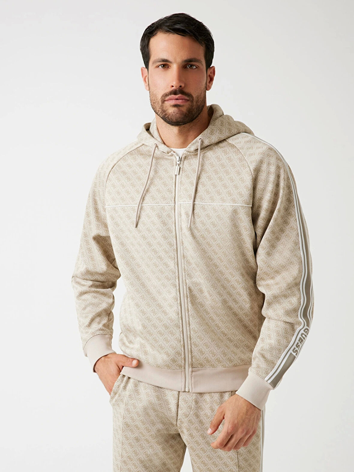 Guess Parimo Erkek Çok Renkli Aktif Sweatshirt Z5BQ13K2042-FJ9O