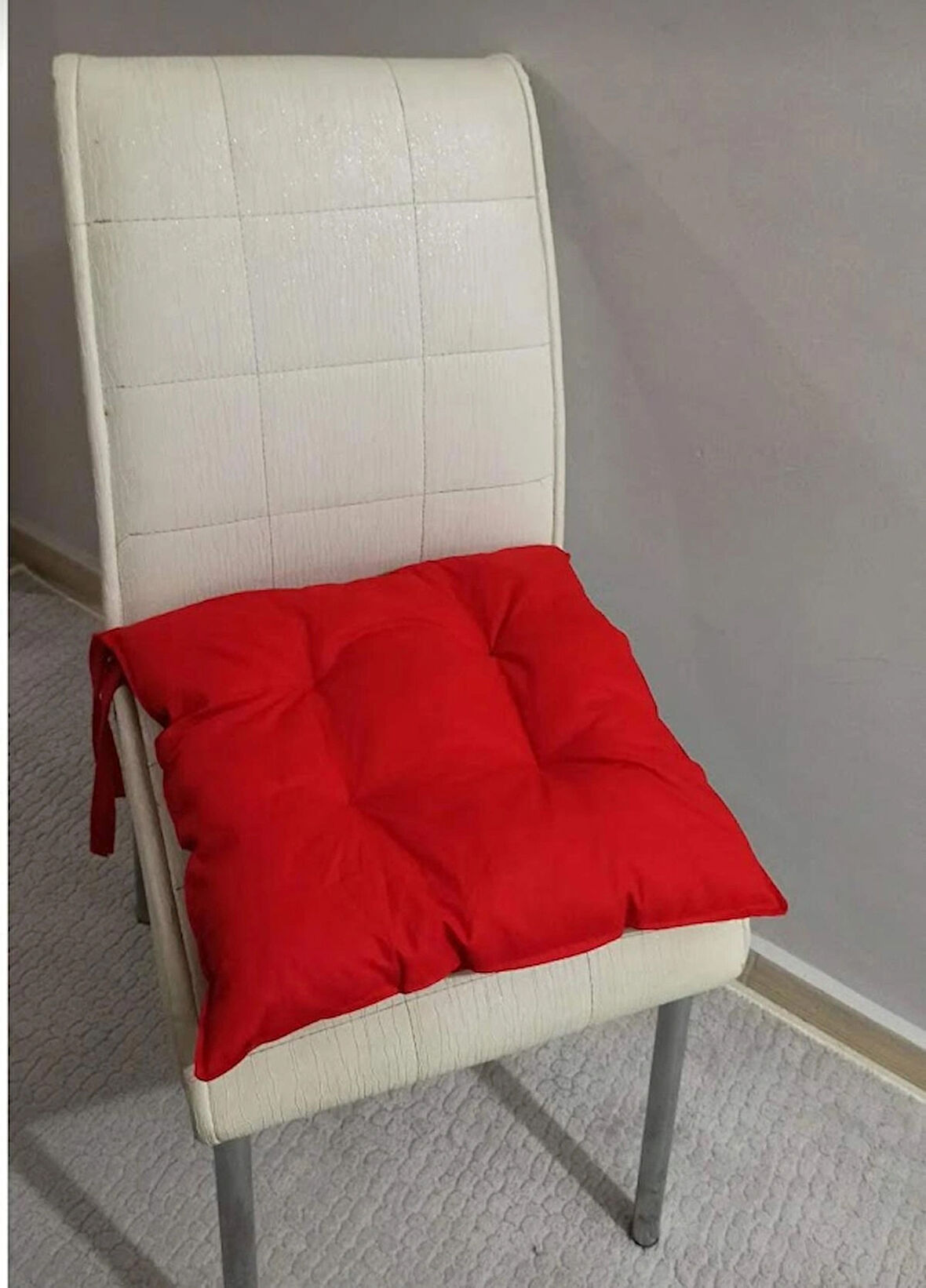 Ege Home pofuduk sandalye minderi kırmızı