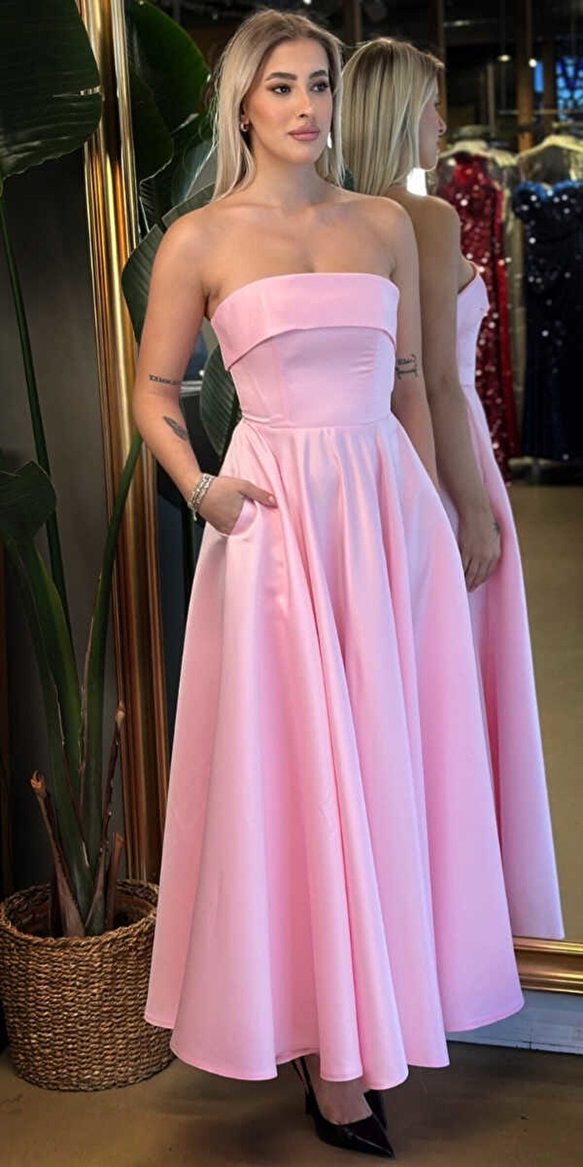 Pembe Kloş Etekli Saten Midi Abiye Elbise 7647