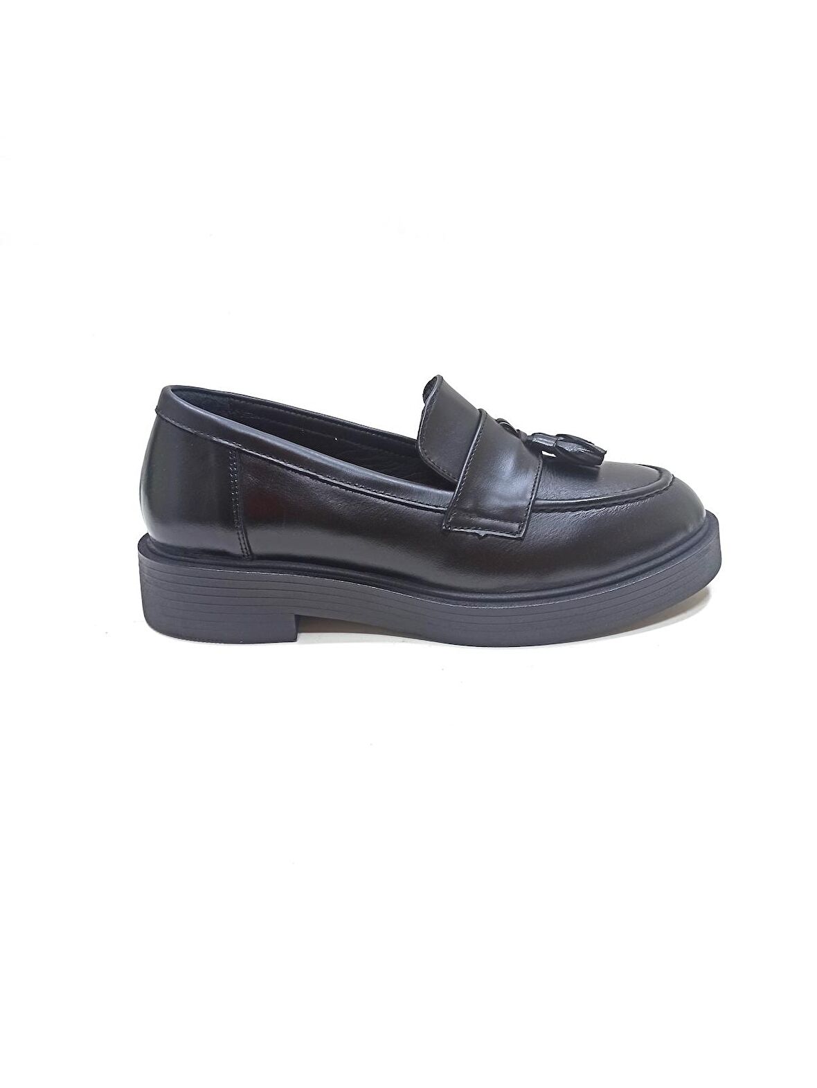 ALBİNİ SİYAH DERİ KADIN LOAFER AYAKKABI