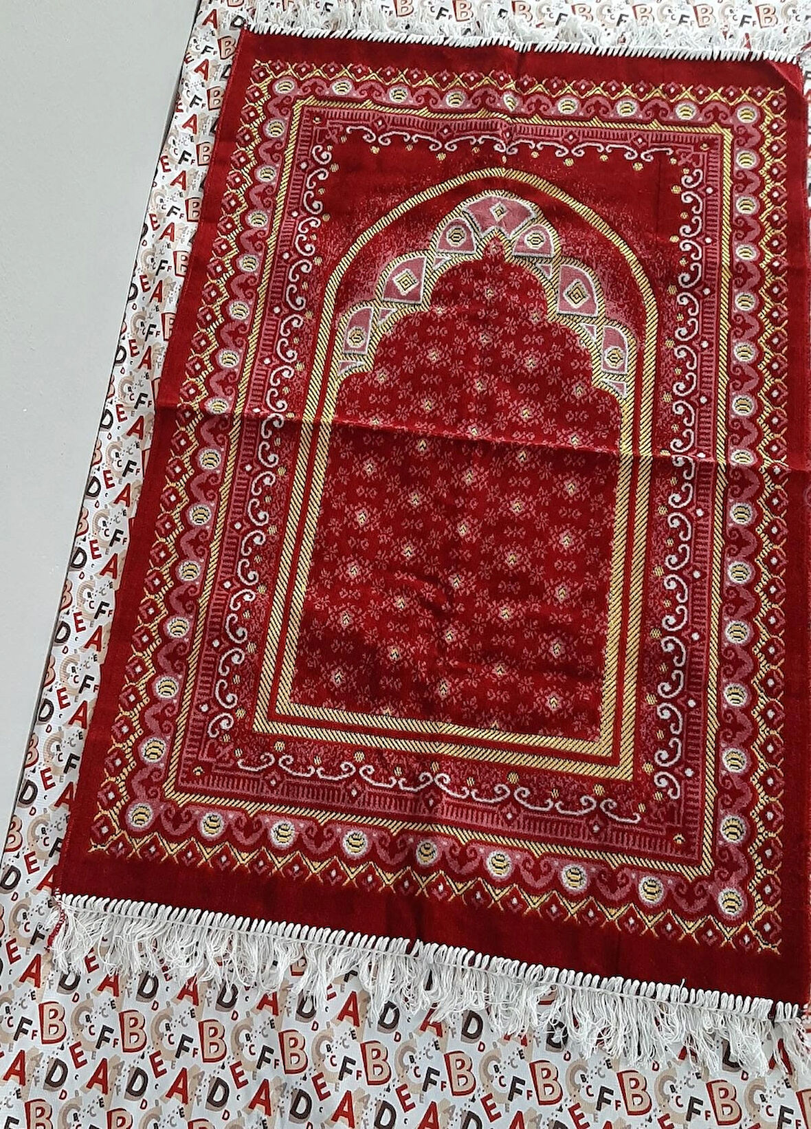 Kalın Kadife Seccade 1 Adet  En 70cm Boy 110cm