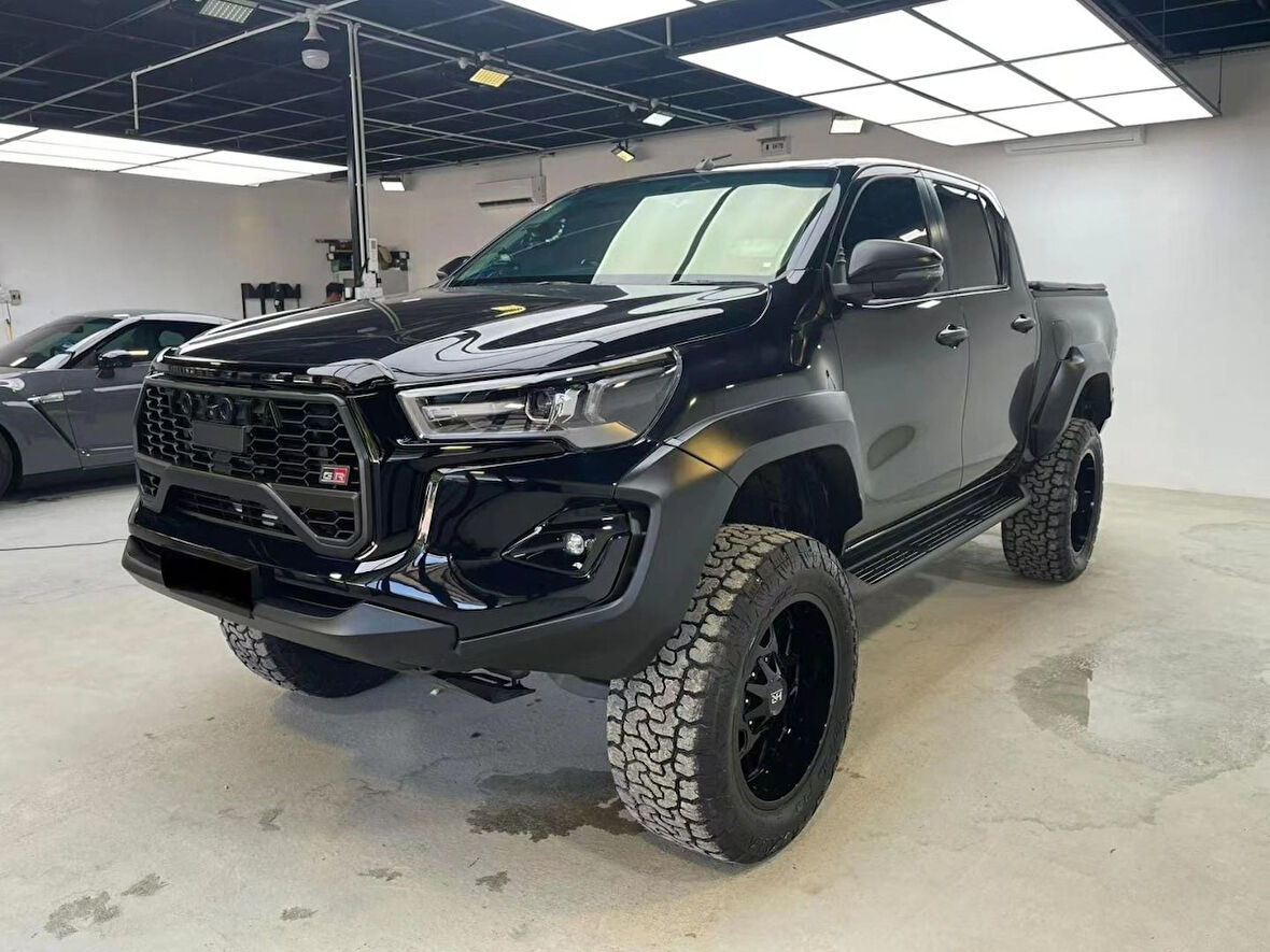 Toyota hilux gr makyajlı dönüşüm body kit seti 2016 / 2016