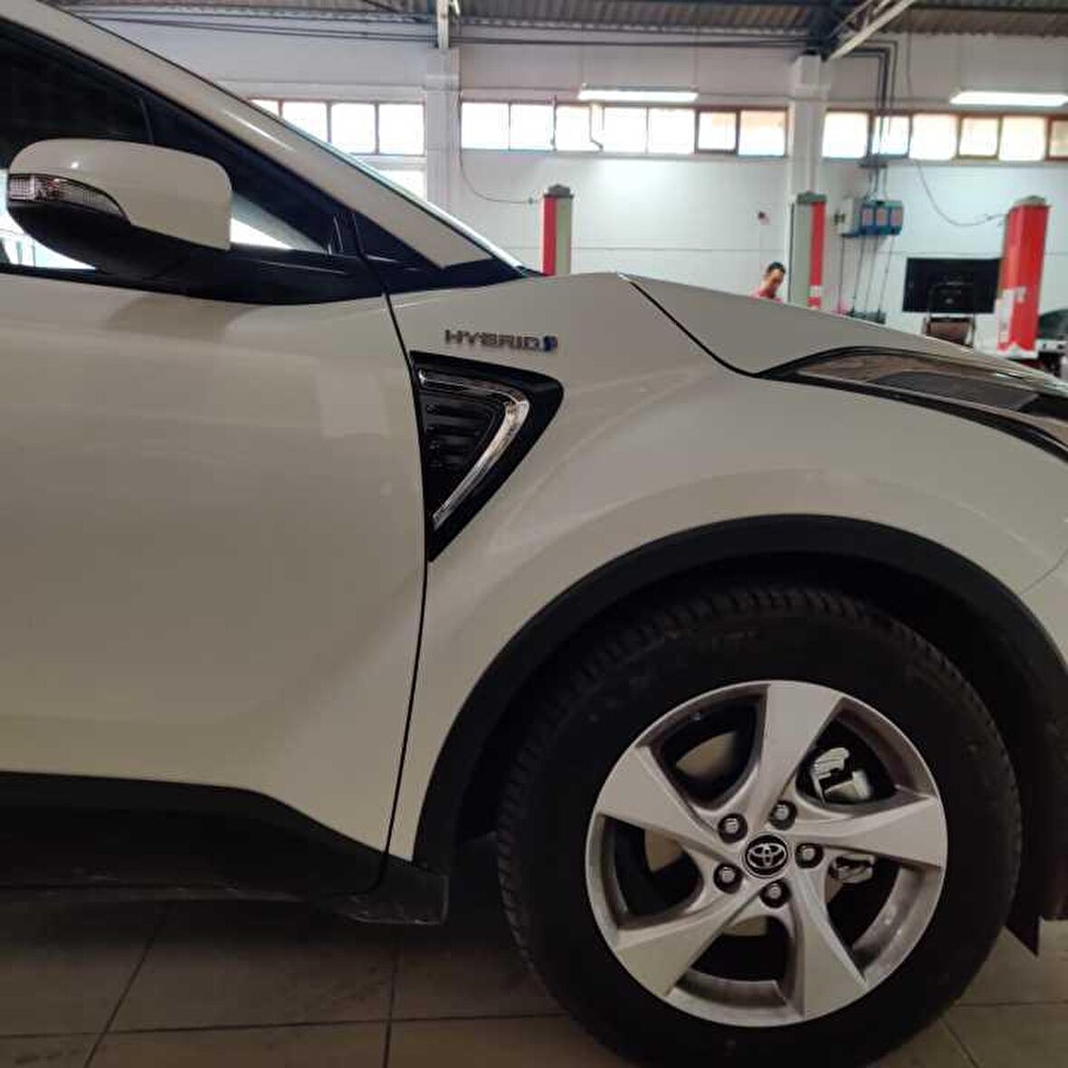 TOYOTA C-HR 2016-2019 ÇAMURLUK IZGARASI