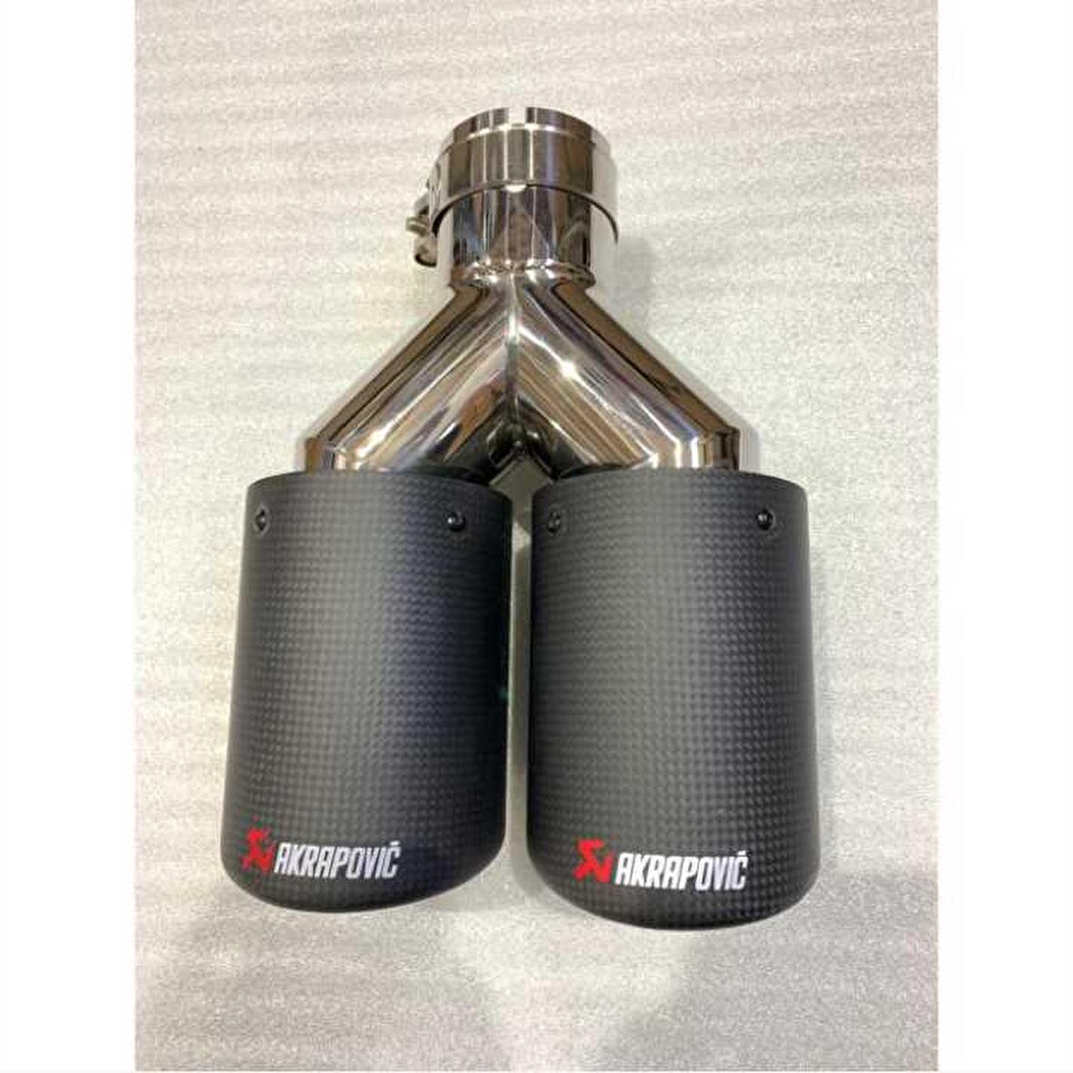 Akrapoviç egzoz ucu çift çıkış 90mm bütün uç
