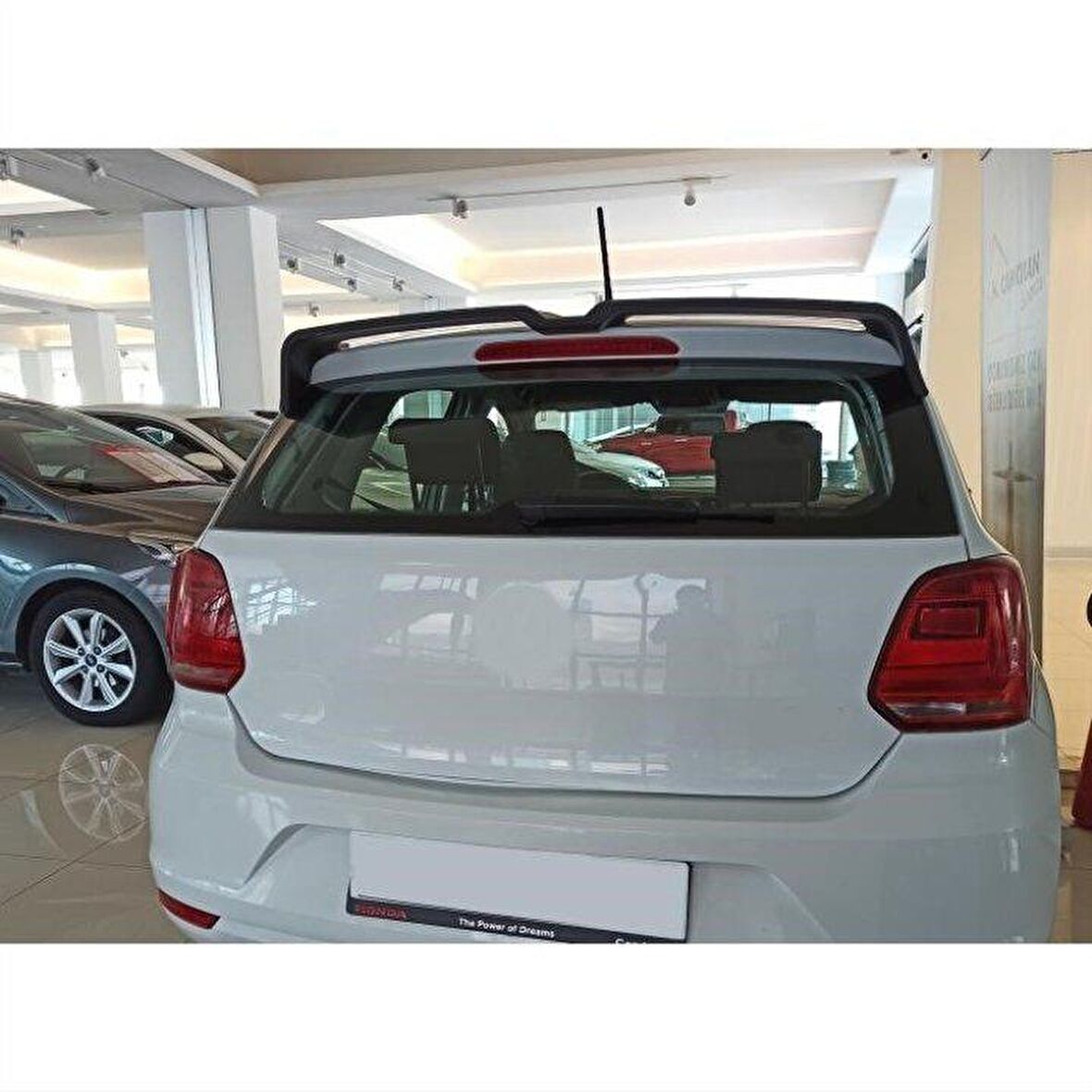Vw polo 6r 6c bagaj üstü spoiler oettinger pianoblack boyalı 2009 / 2019