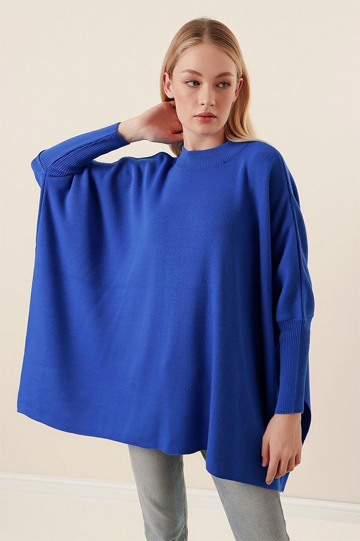 Kadın Saks Oversize Yırtmaçlı Panço Triko Kazak  HZL23W-BD1100761