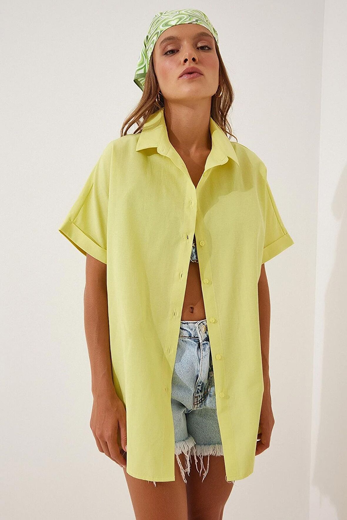 Kadın Sarı Oversize Uzun Kısa Kollu Basic Poplin Gömlek HZL22S-BD1201201