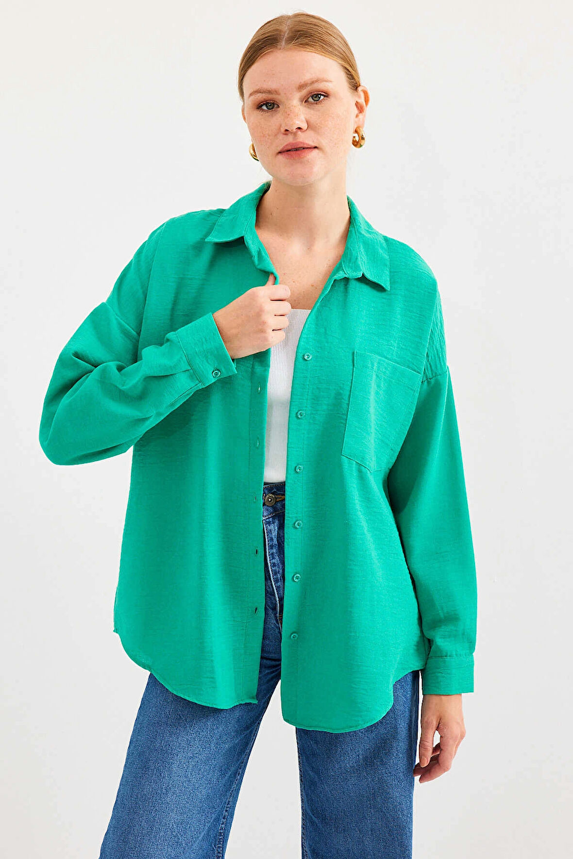 Kadın Su Yeşil Tek Cepli Oversize Keten Ayrobin Gömlek HZL24S-BD1201531