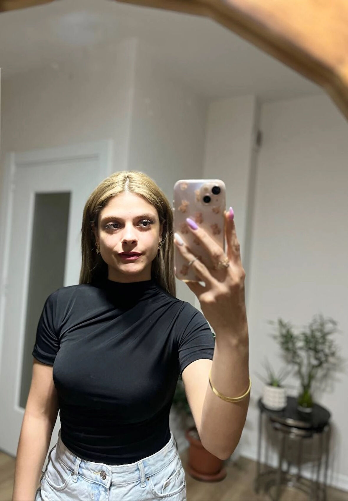 Kadın Siyah Büzgü Detay Yarım Kol Sandy Bluz HZL25S-FRY121741