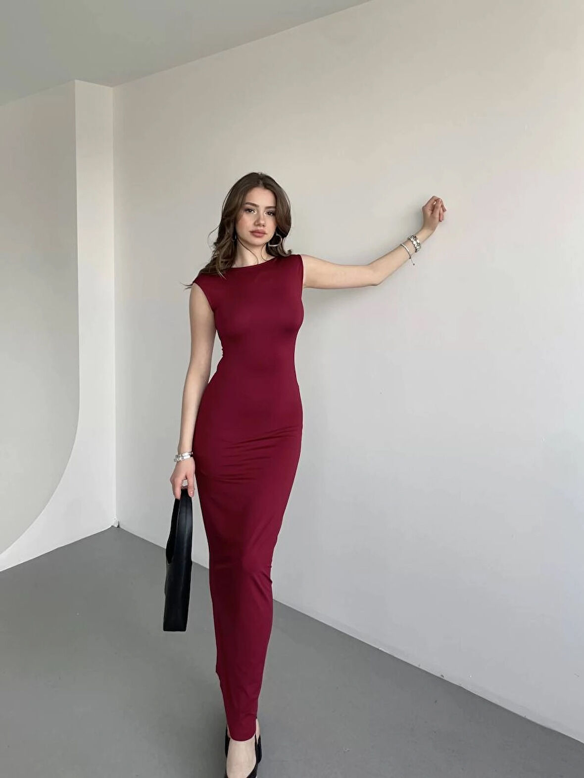 Kadın Bordo Sırt Dekolteli Yumuşak Dokulu Elbise HZL25S-ZK13321