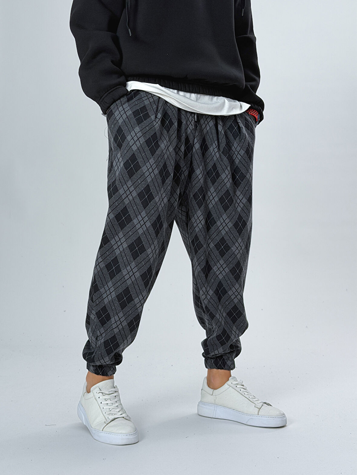 Erkek Desenli Pileli Yarım Şalvar COC2523