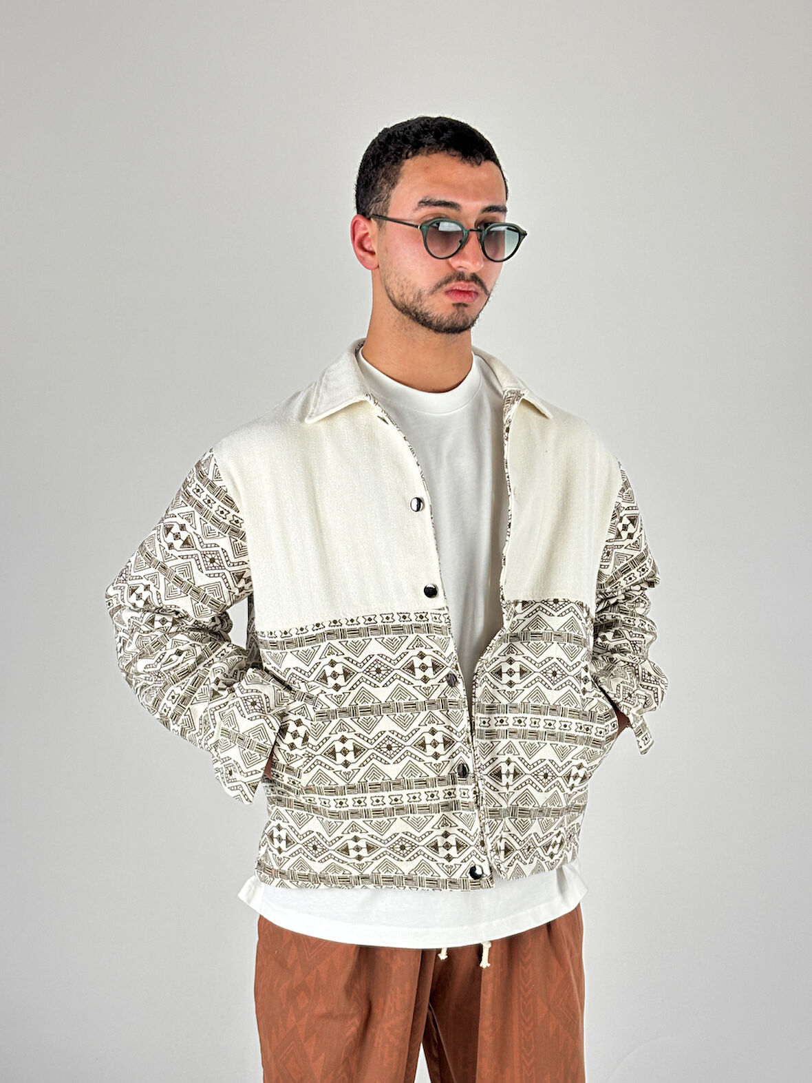 Kahve Etnik Desenli Tasarım Erkek Ceket COC1052