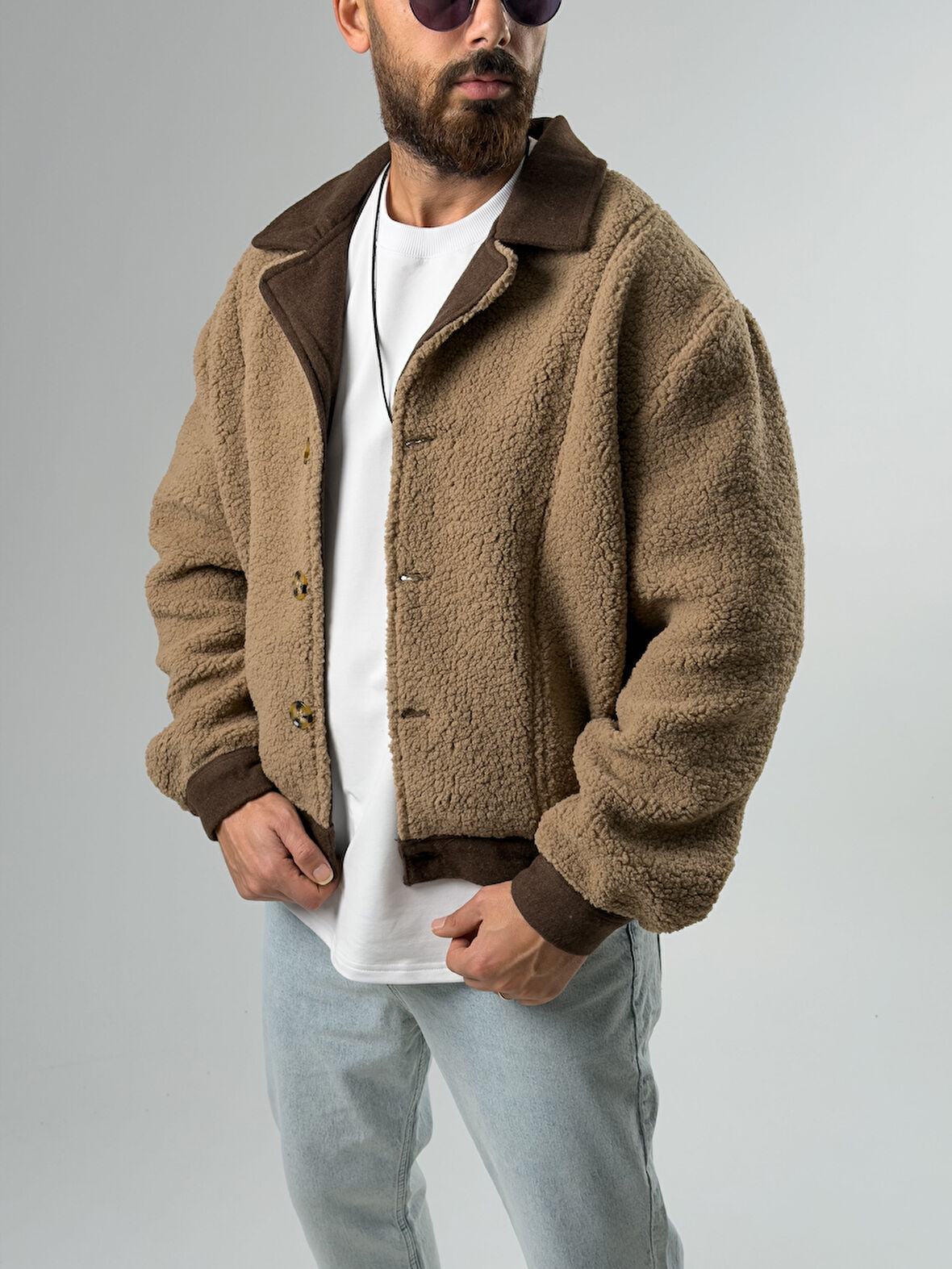 Erkek Kaşe Detaylı Kahverengi Peluş Hırka COC2578