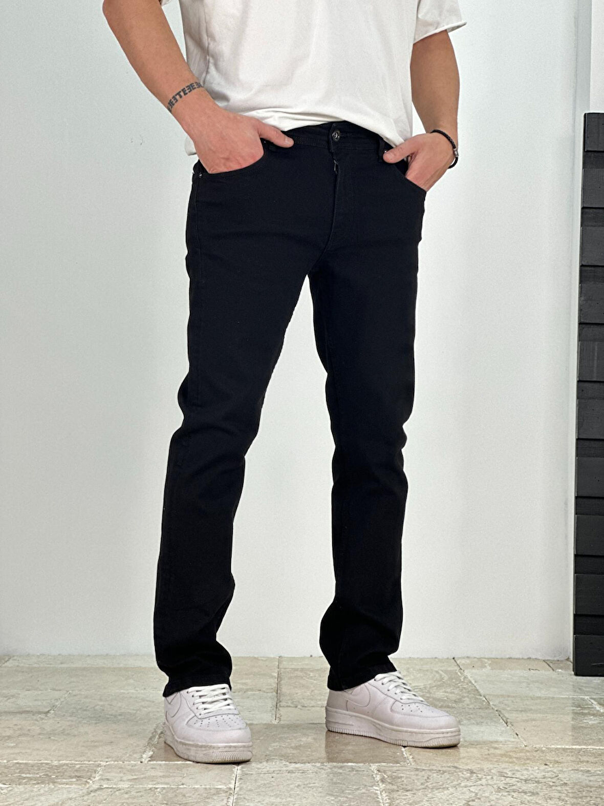 Premium Kalite Regular Kalıp Siyah Likralı Kot Pantolon COC1938