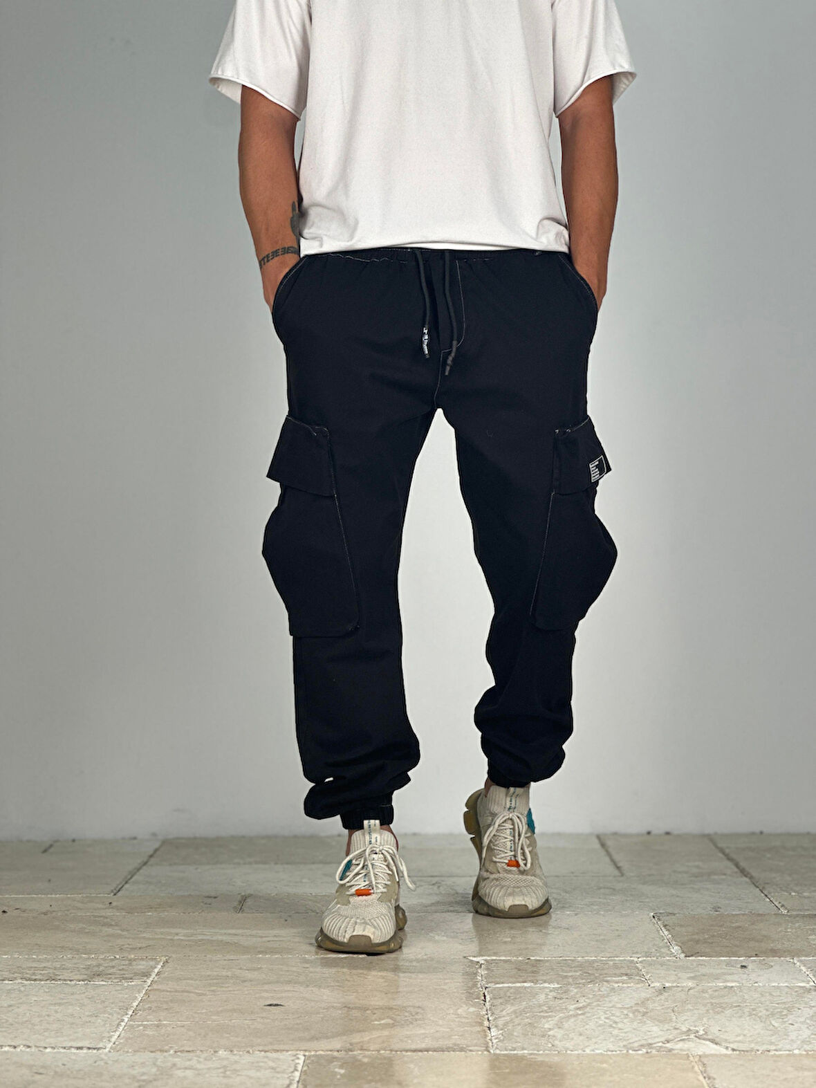 Premium Kalite Büyük Cepli Siyah Jogger Pantolon COC1910