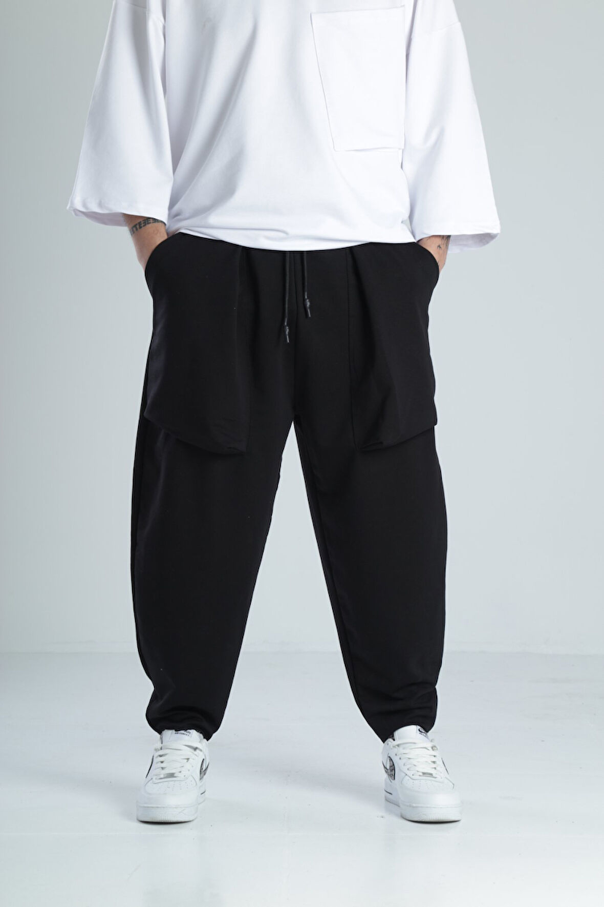 Büyük Cep Detaylı Etnik Siyah Baget Pantolon COC2482