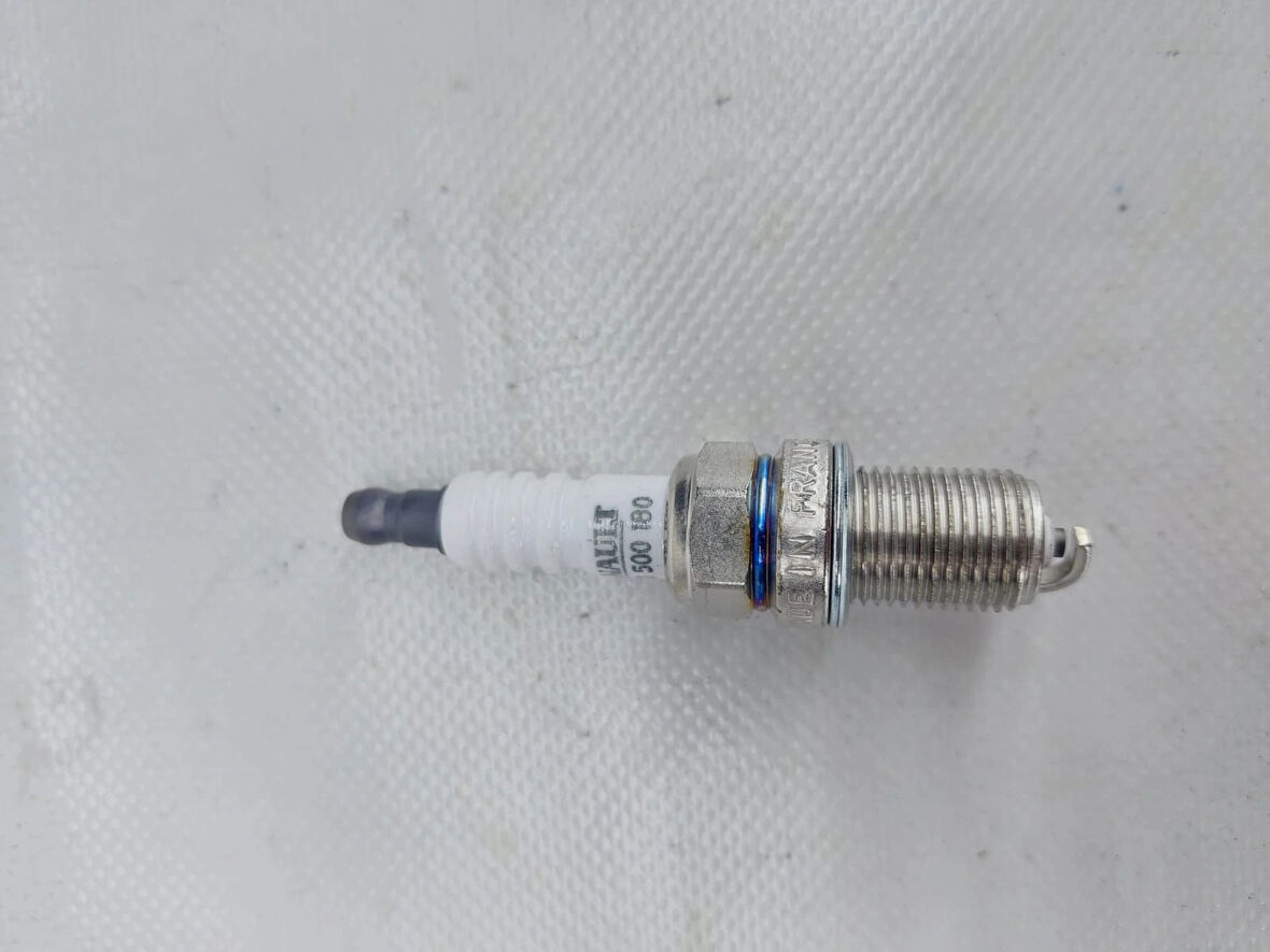 Ateşleme Bujisi  R9 R19 Clio 1 1.4ie Enjeksiyon (ADET) 7700500180 MAİS