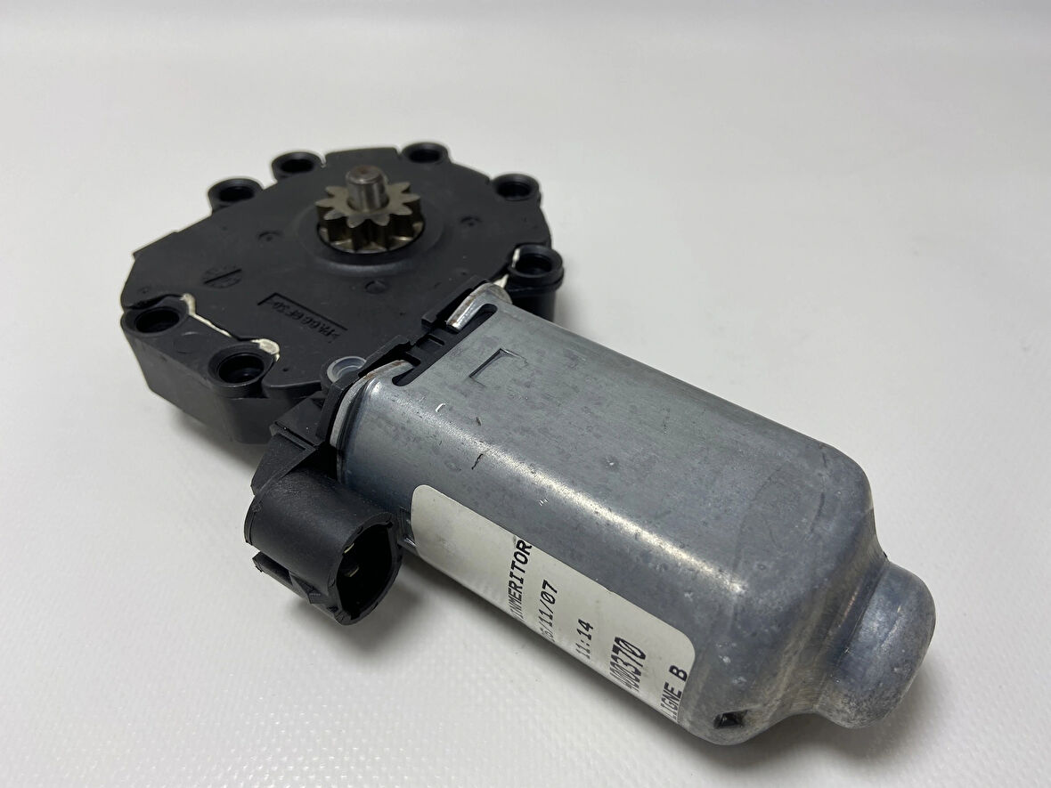 Sol Ön Cam Kriko Motoru Renault Laguna 1 7701470851 MAİS