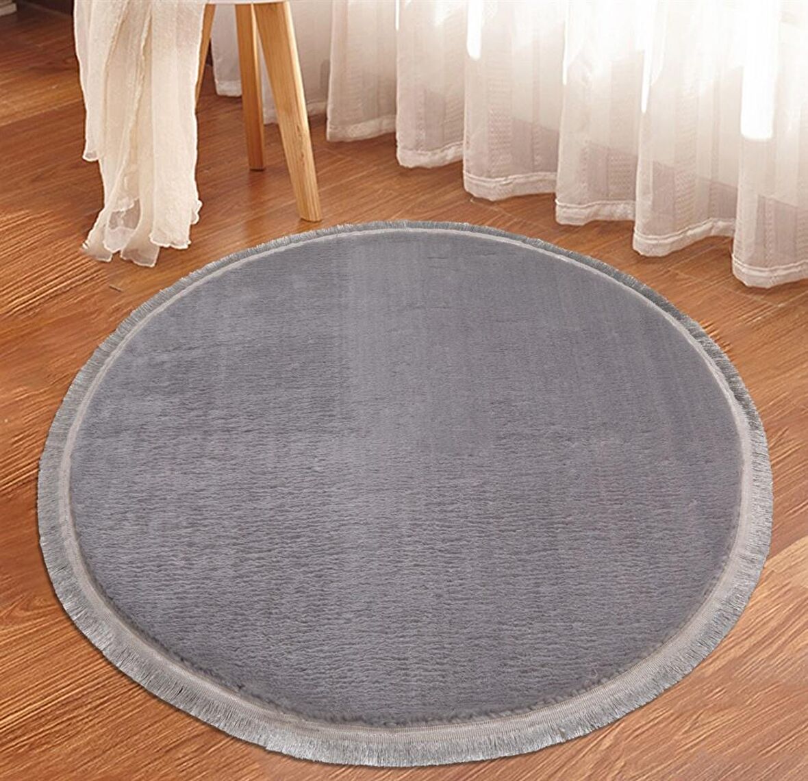 My Evilla Modern Dekoratif Halı Jel Kaymaz Taban Peluş Yuvarlak Model Açık Gri Renk Saçaklı 