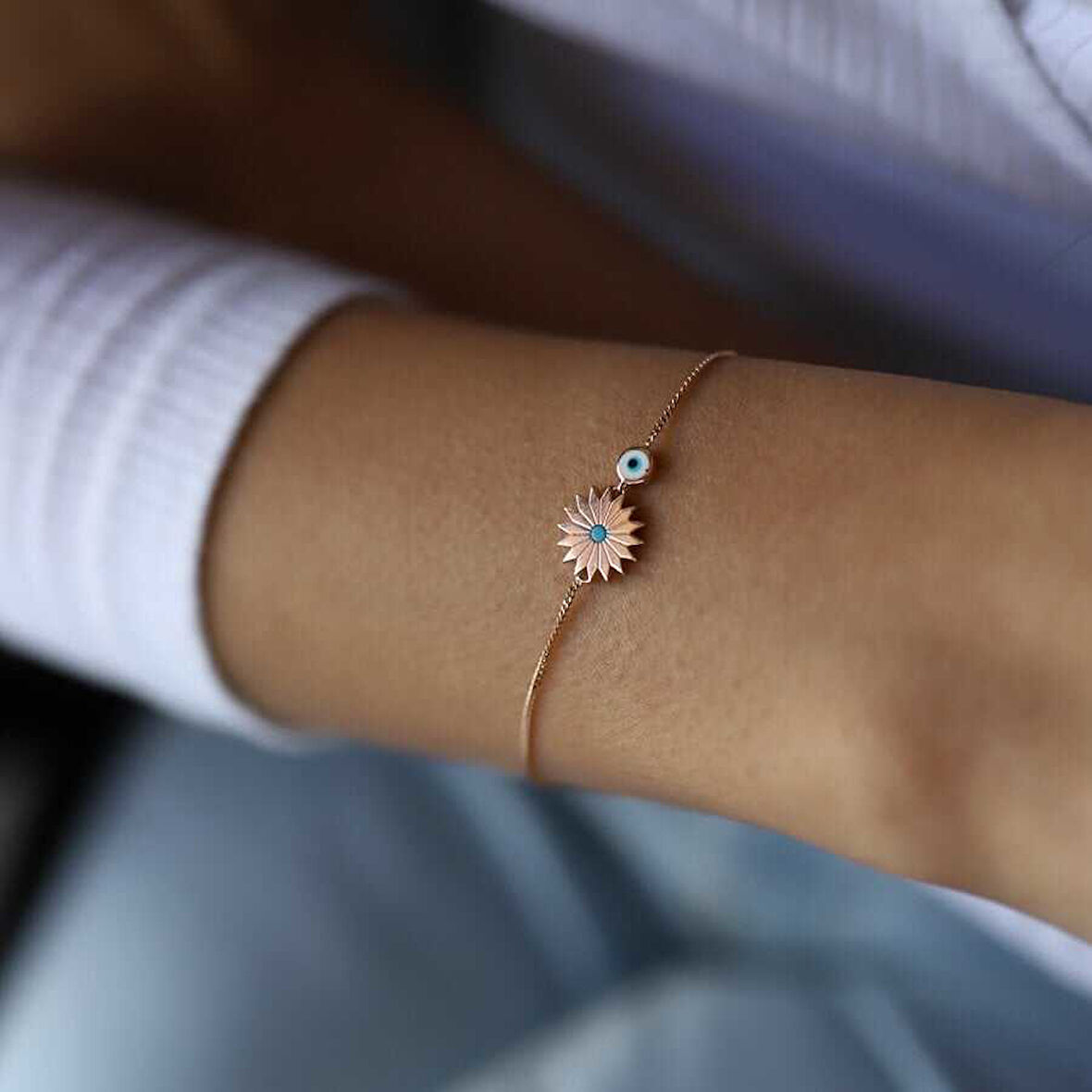 Çiçek Model Gözlü Bileklik