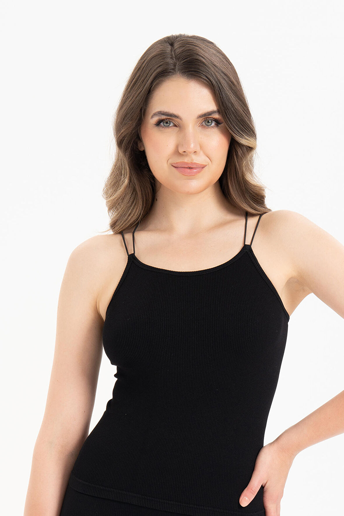 Formeasy Kadın Dikişsiz Örme Fitilli Kolsuz İp Askılı Bluz