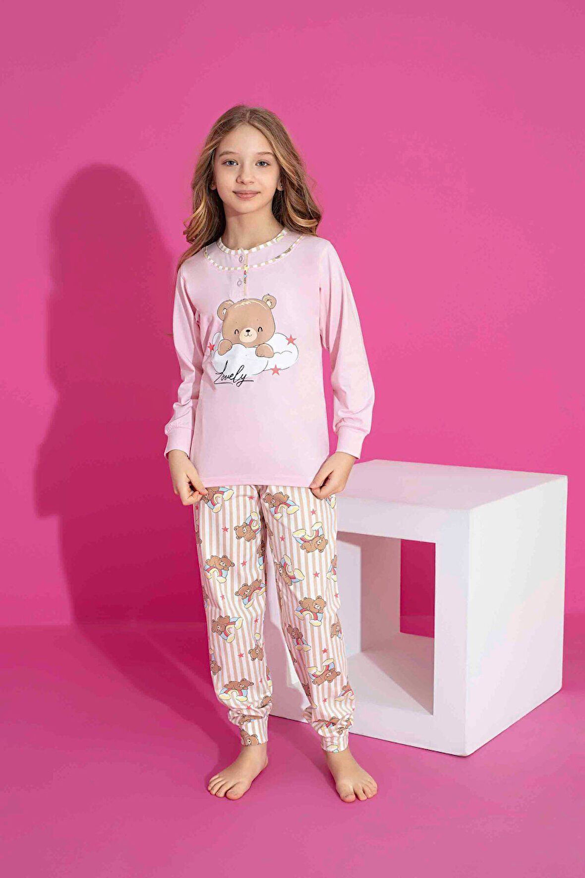 Kız Çocuk Ayıcık Desenli Uzun Kollu Pijama Takımı