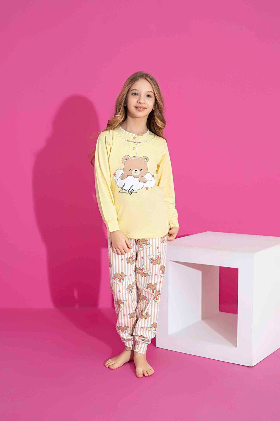 Kız Çocuk Ayıcık Desenli Uzun Kollu Pijama Takımı