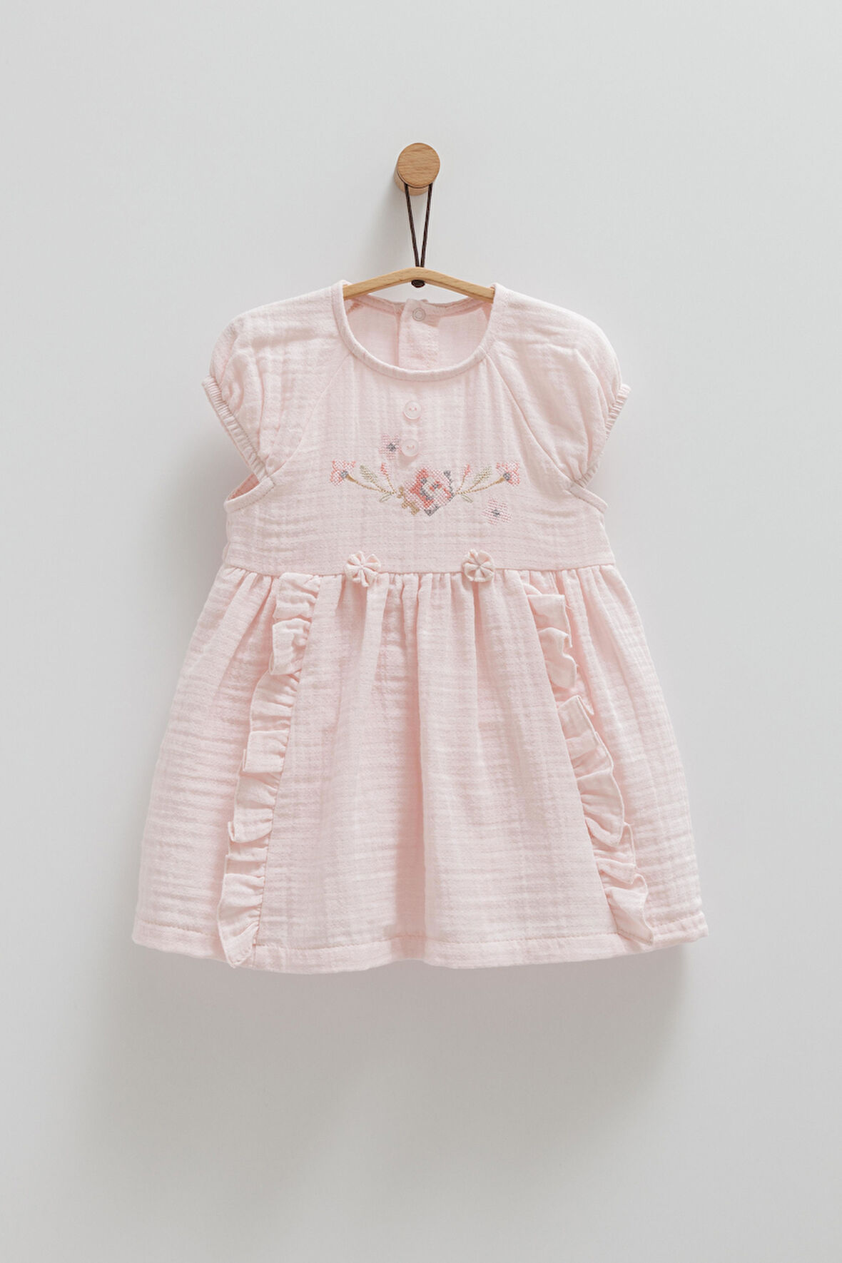 Kız Bebek Müslin Elbise Pembe Çiçek İşlemeli Eteği Fırfırlı